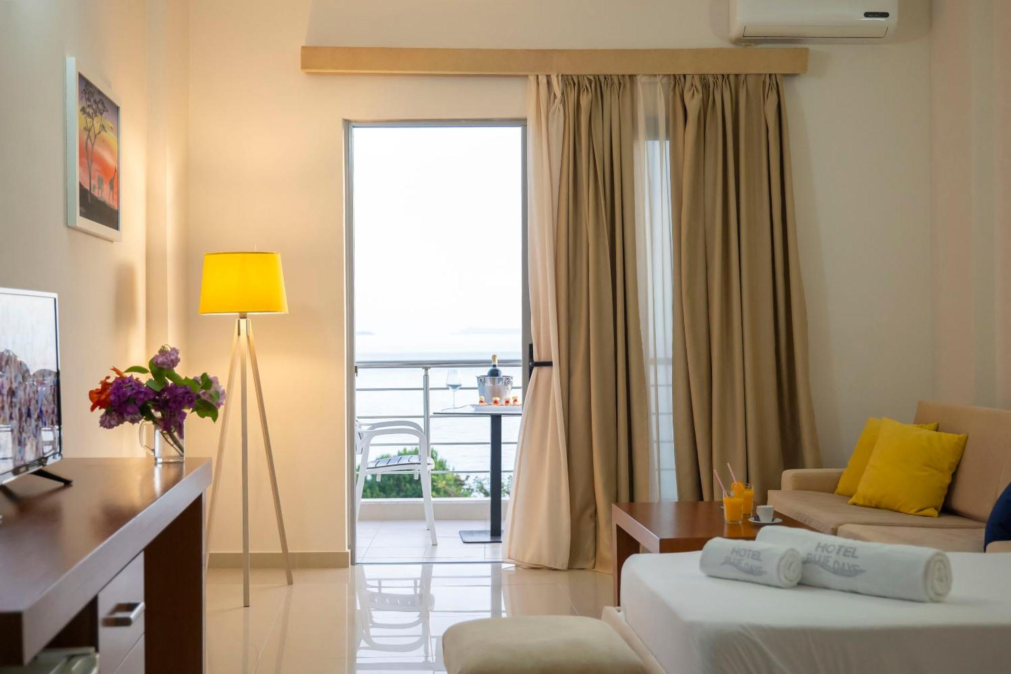 Suite with Sea View
