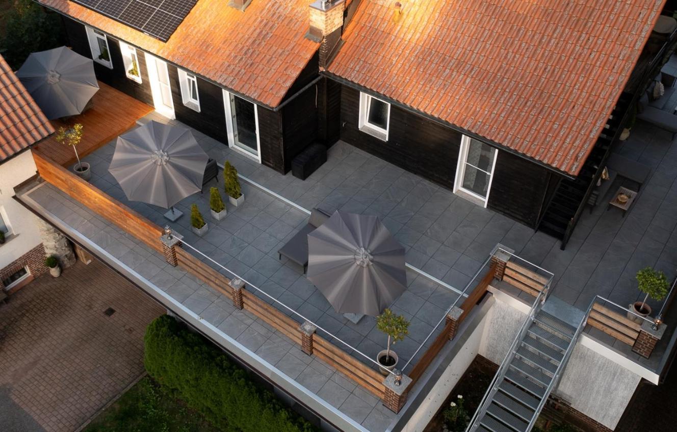Dreibettzimmer mit Terrasse