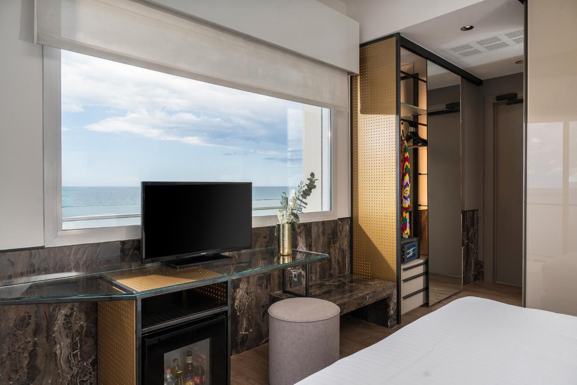 Superior Double Room Sea View