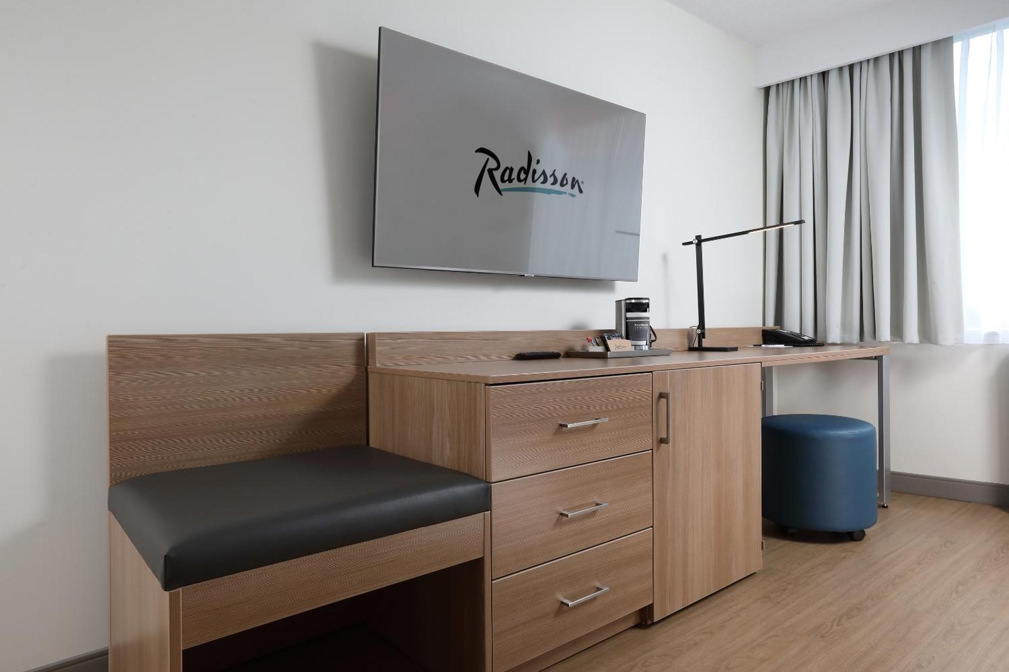 Premium King Room - Non-Smoking