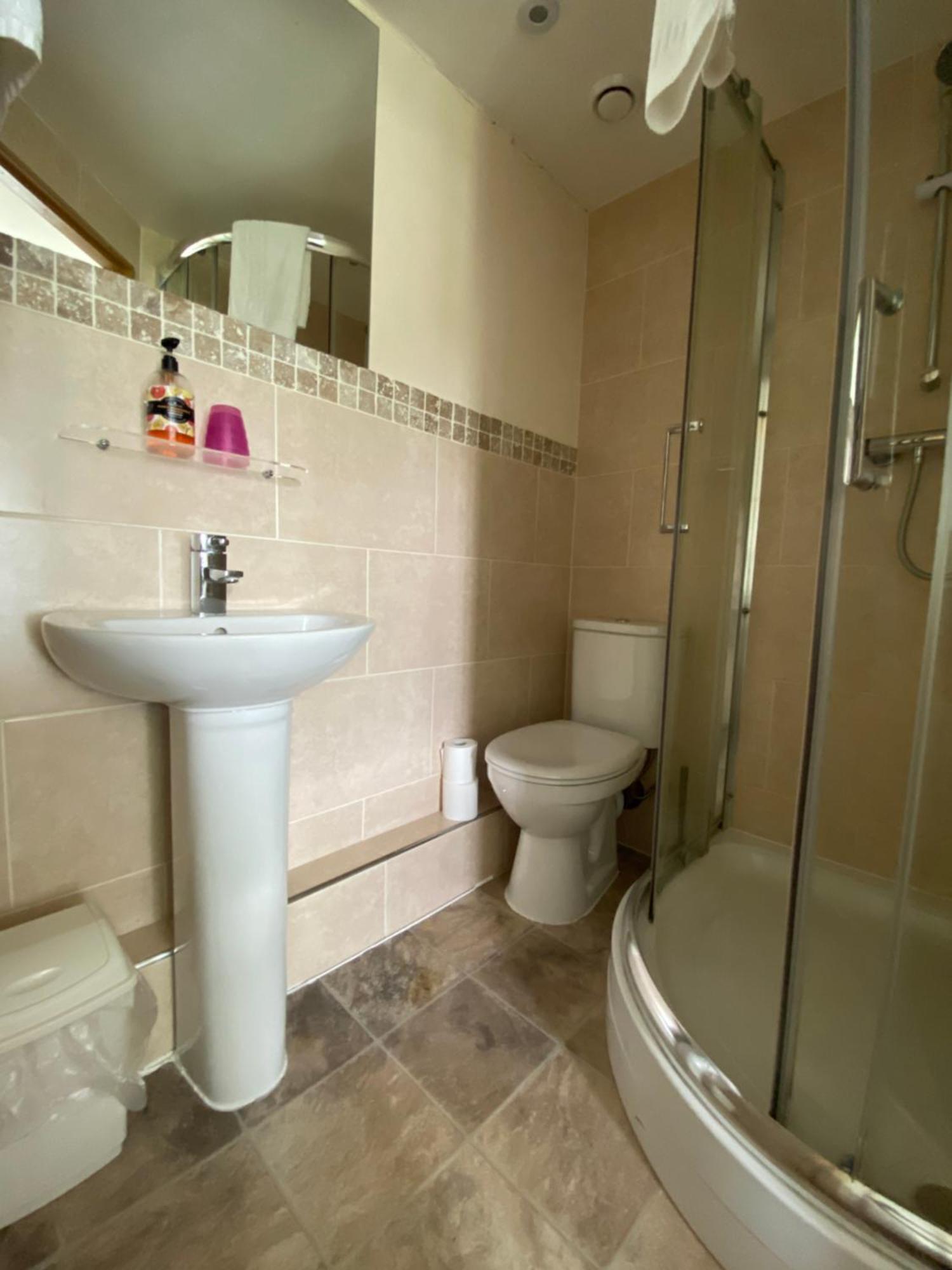 Double Room with Street View