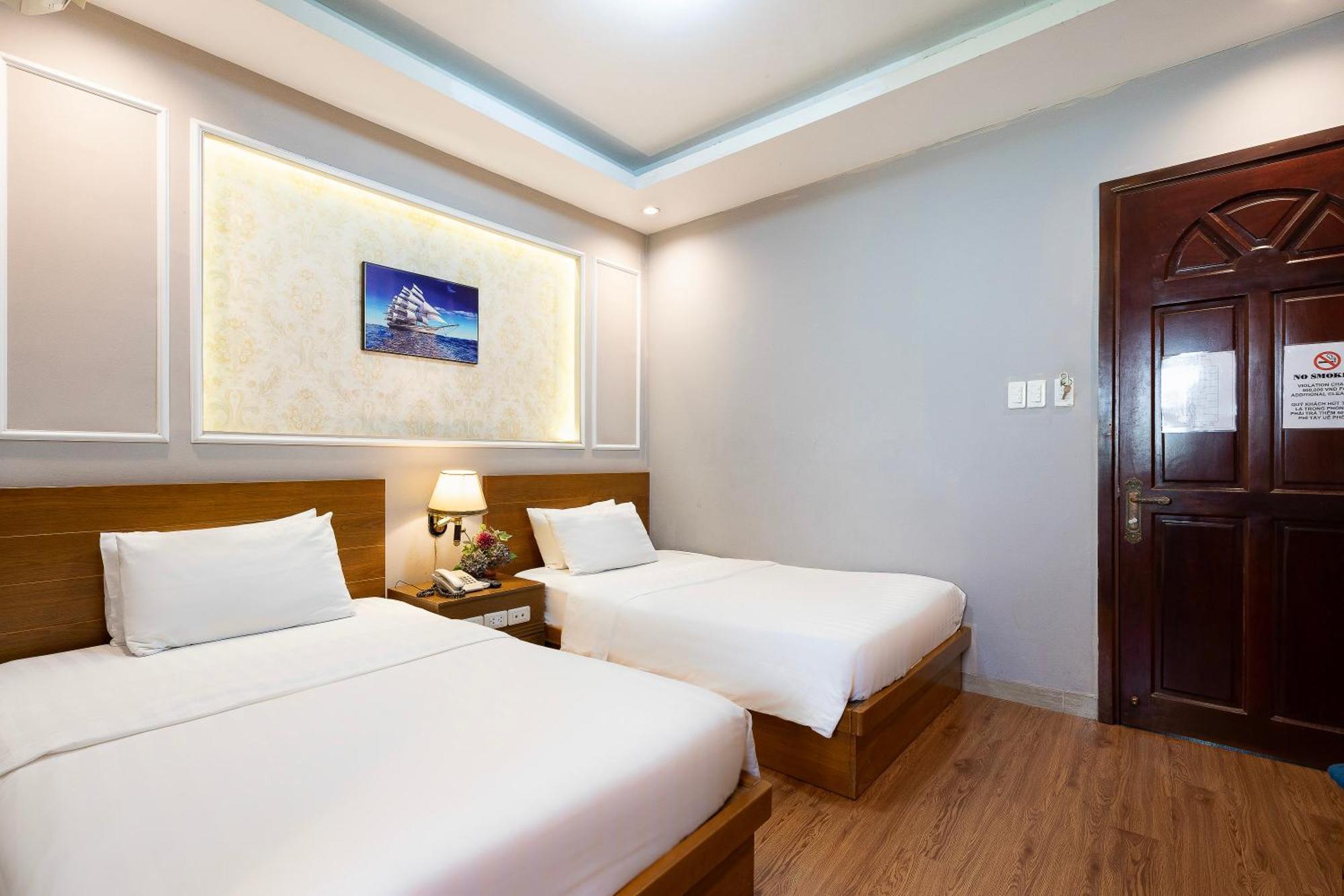 Deluxe Double or Twin Room with View,1592955061:JPEG