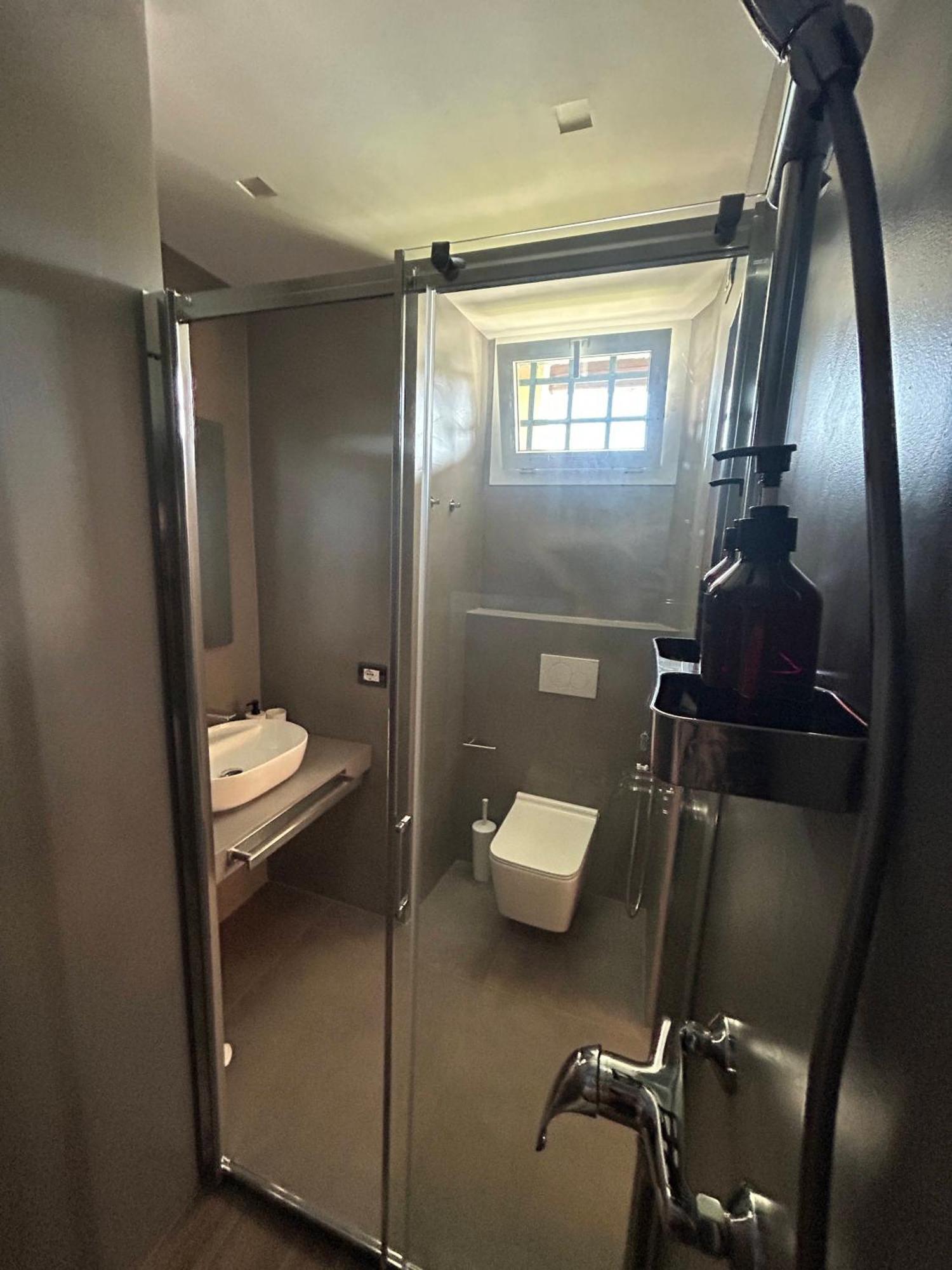 Junior Suite with Pool View