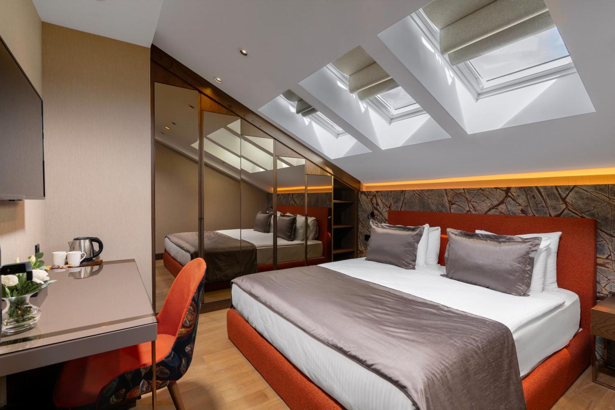 Family Suite,1593122637:JPEG