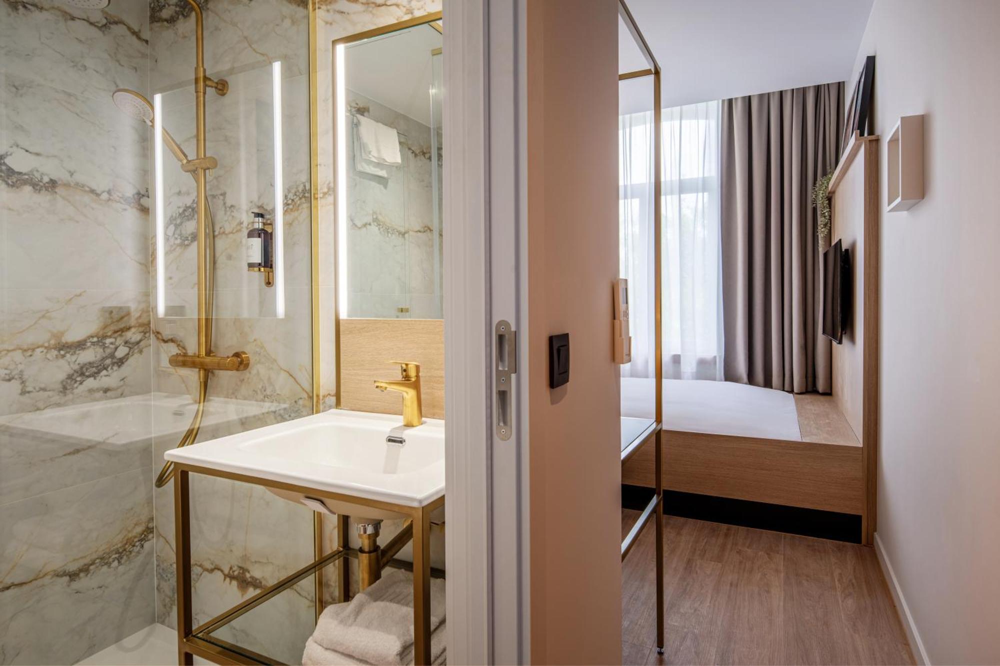 Small Double Room