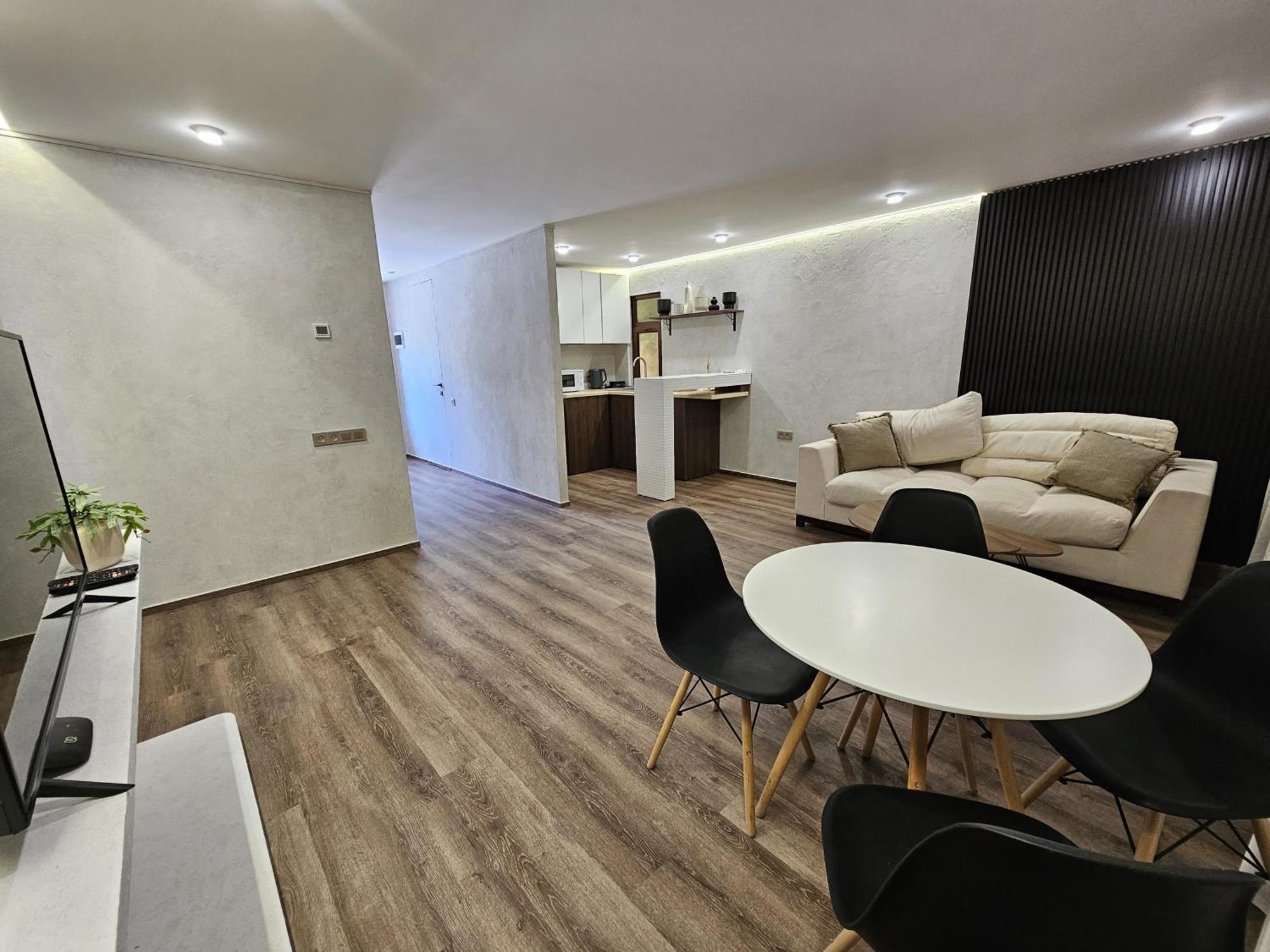 Deluxe Bungalow