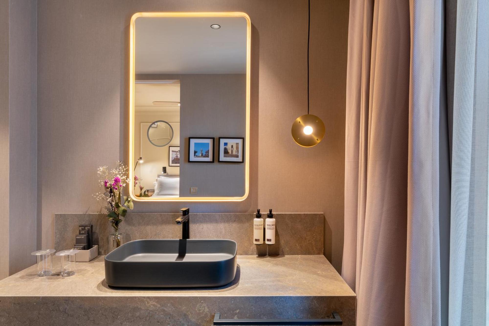 Double or Twin Room City View