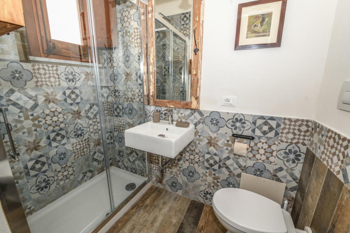 Double Room Private Bathroom,1596935252:JPEG