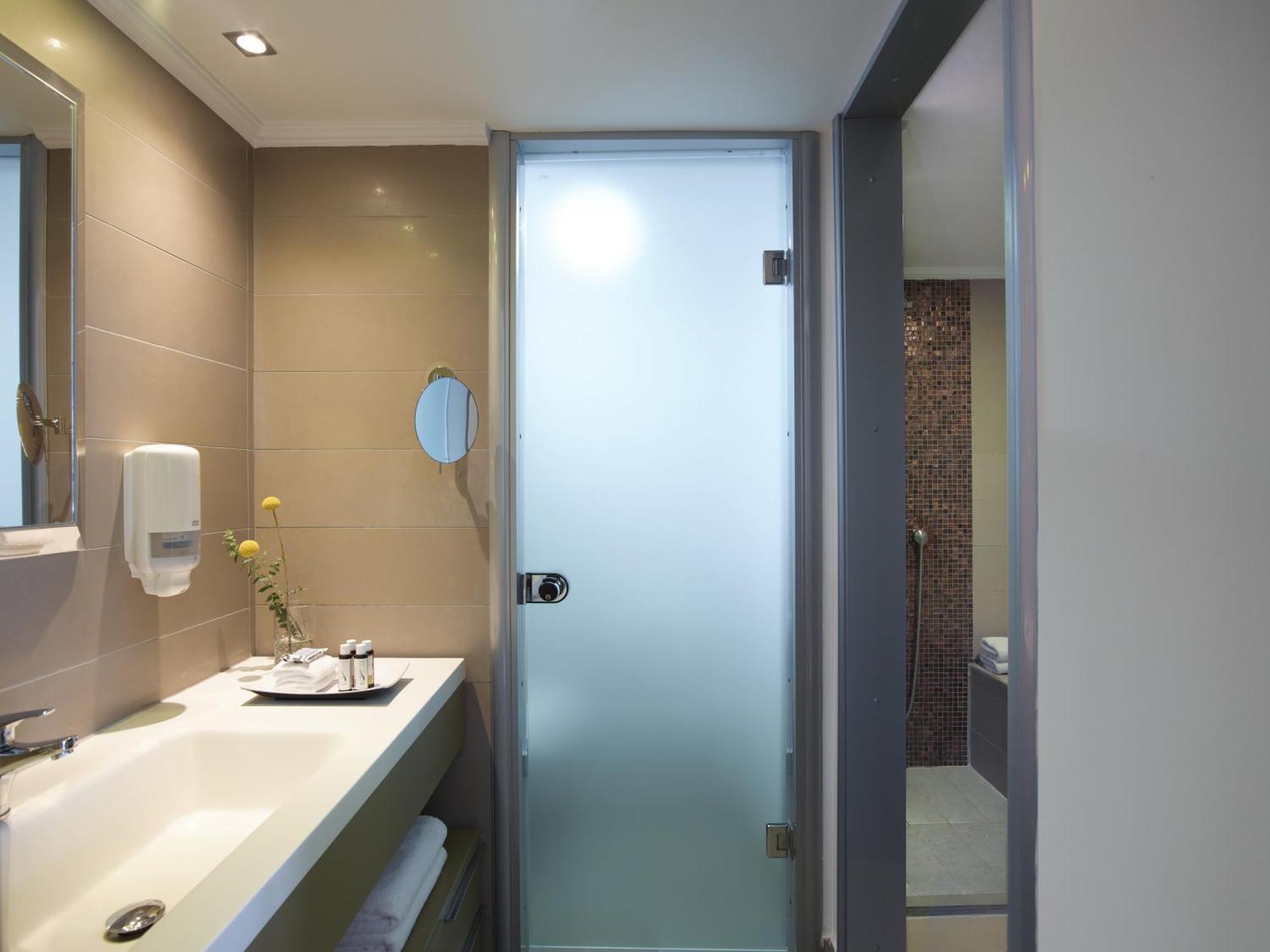 Superior Double Room Inland View