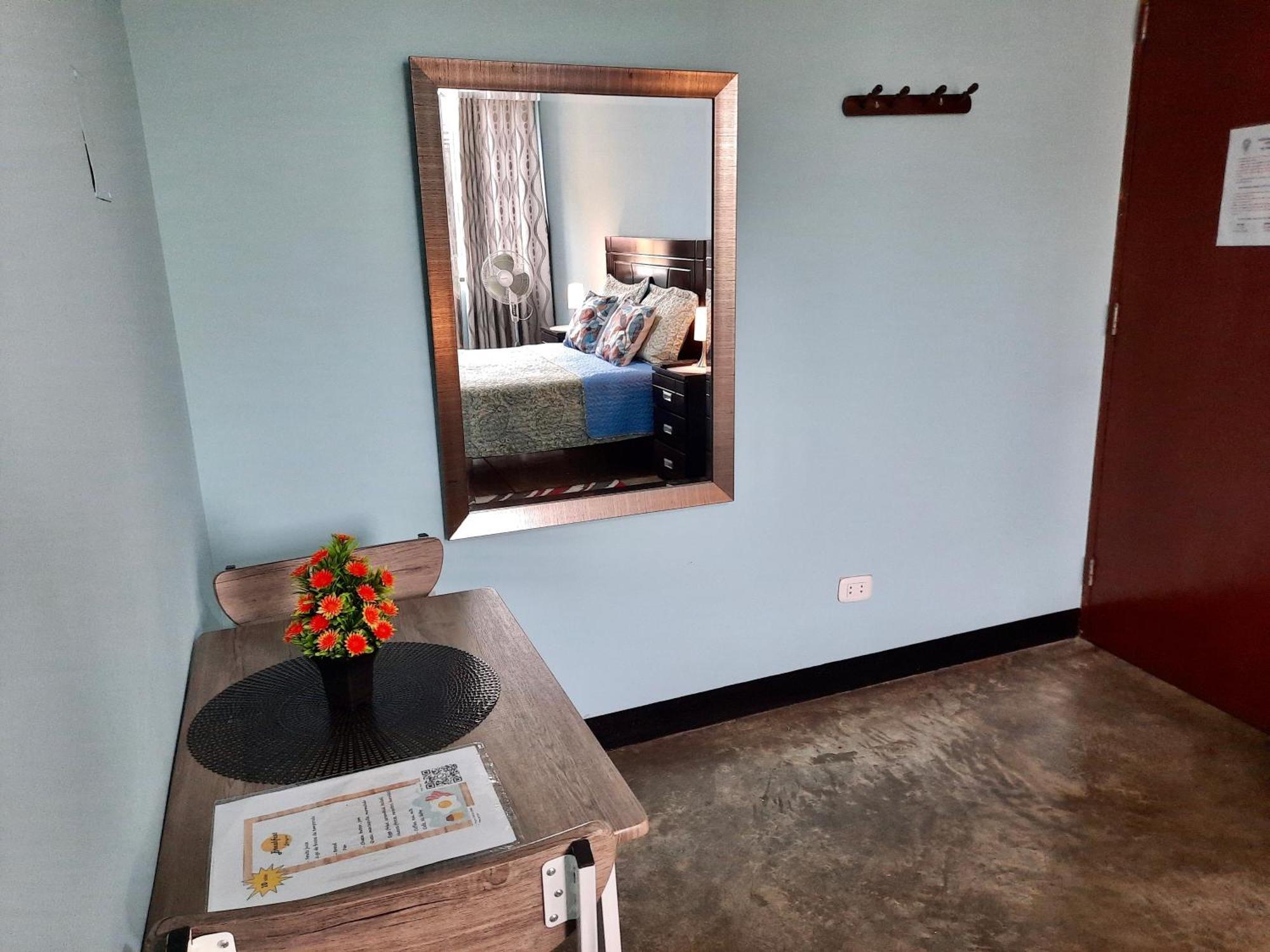 Superior Queen Room