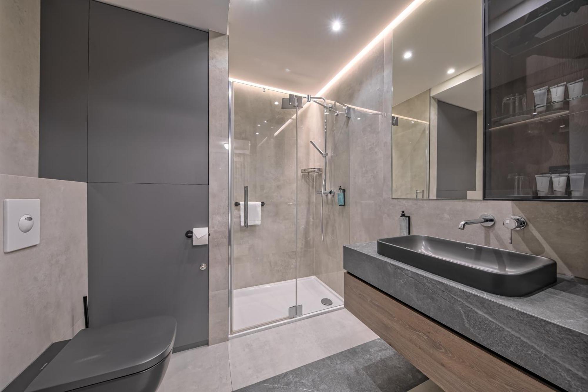 Junior Suite,1593913401:JPEG