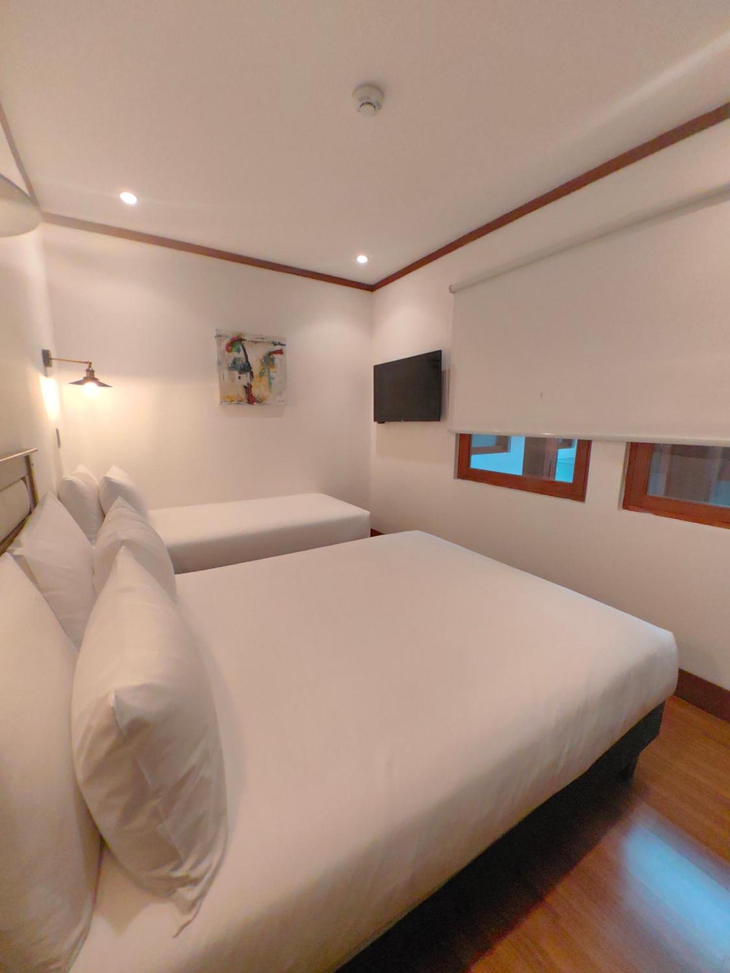 Standard Triple Room,1594217864:JPEG