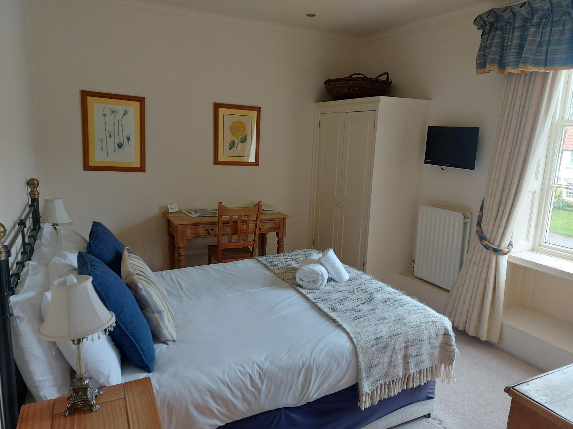 Double Room with Private Bathroom