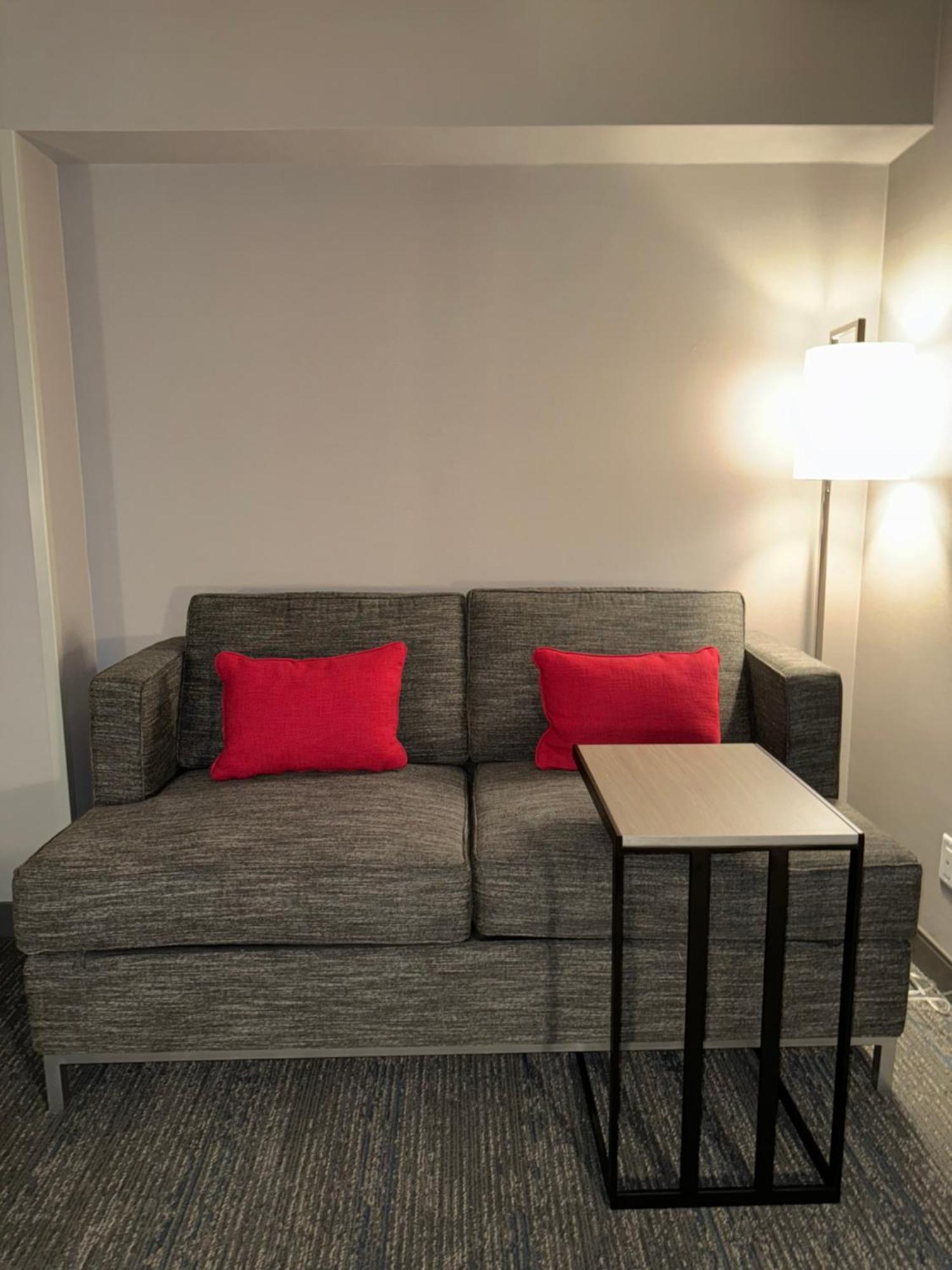 King Room with Sofa Bed - Non-Smoking