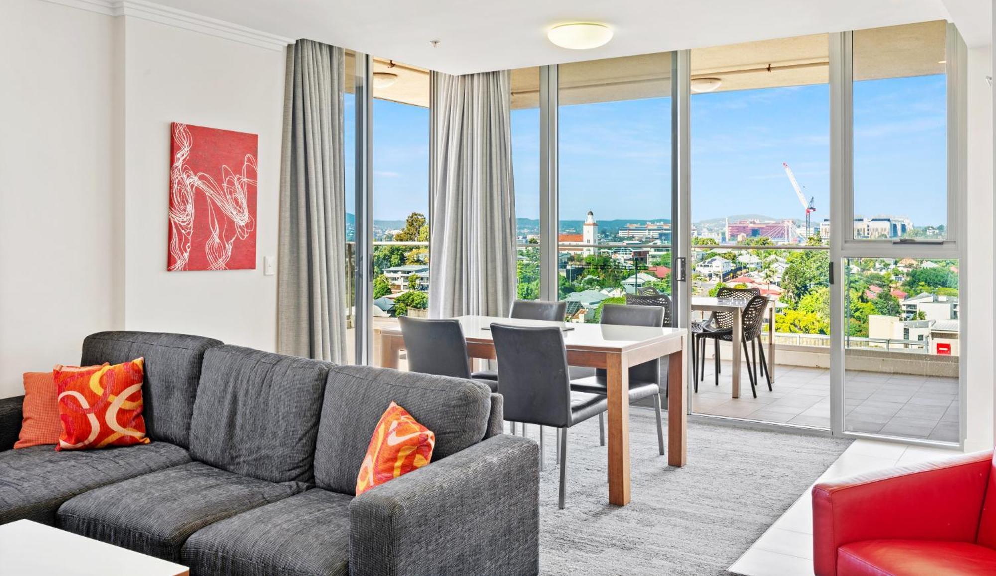 Two-Room Apartment,1594738799:JPEG