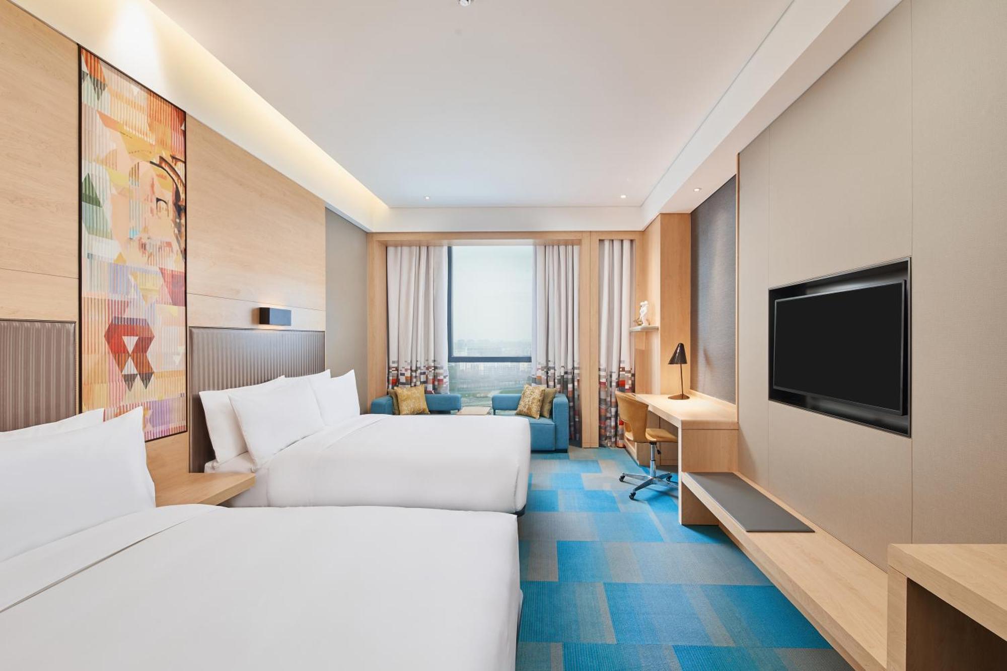 Double Room Two Double Beds High floor