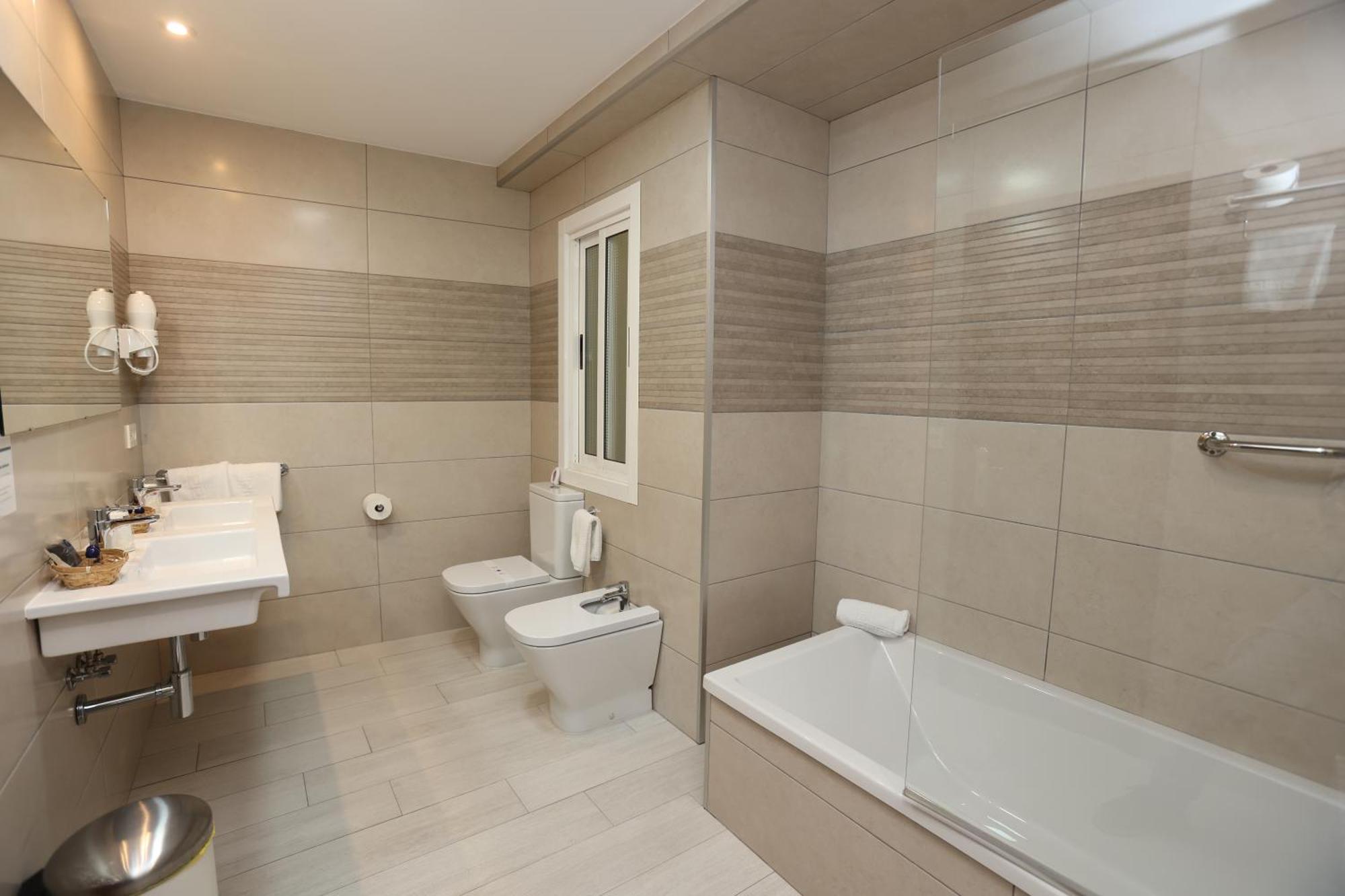 Quadruple Room with Balcony