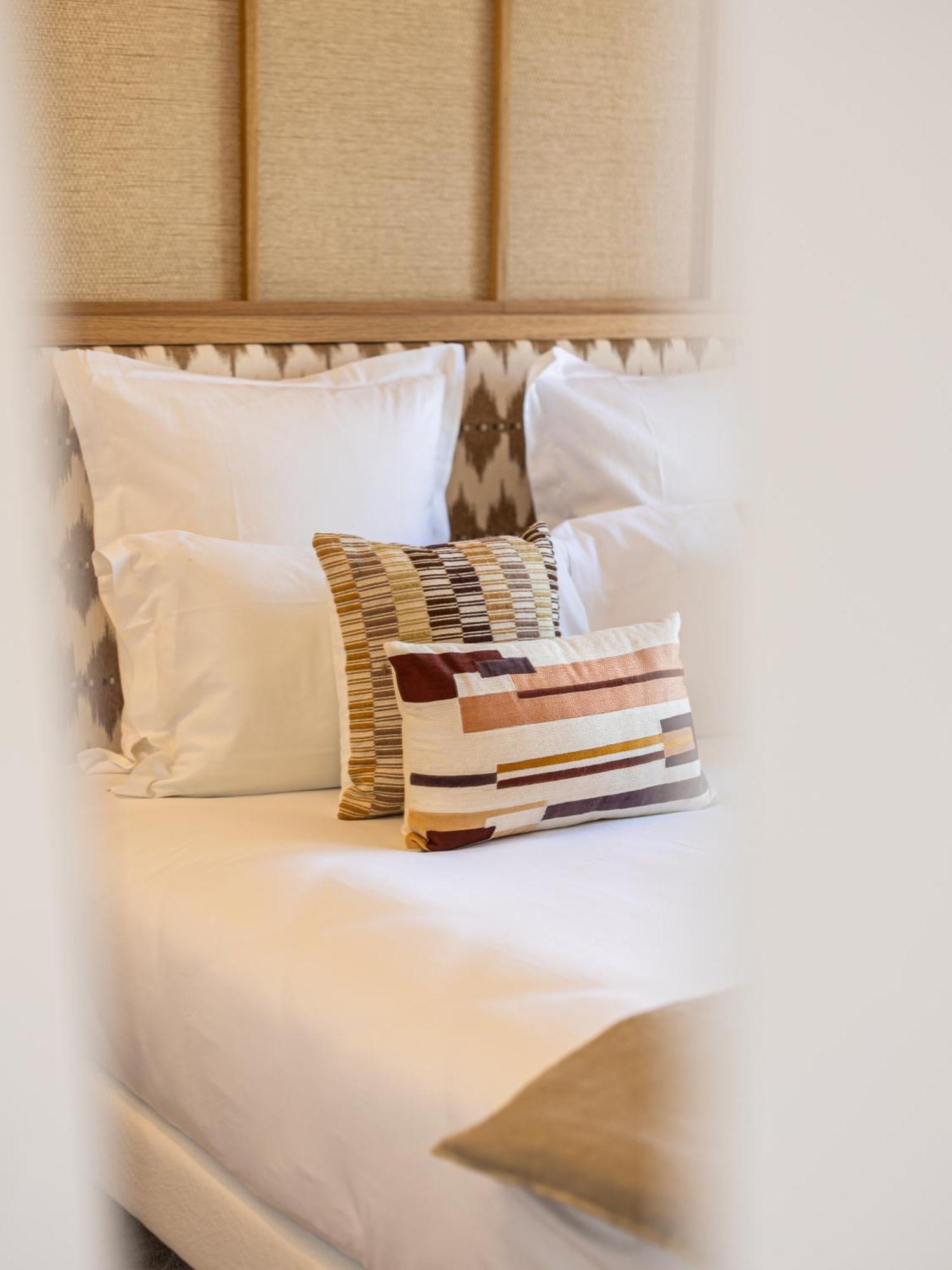 Double Room,1594877360:JPEG