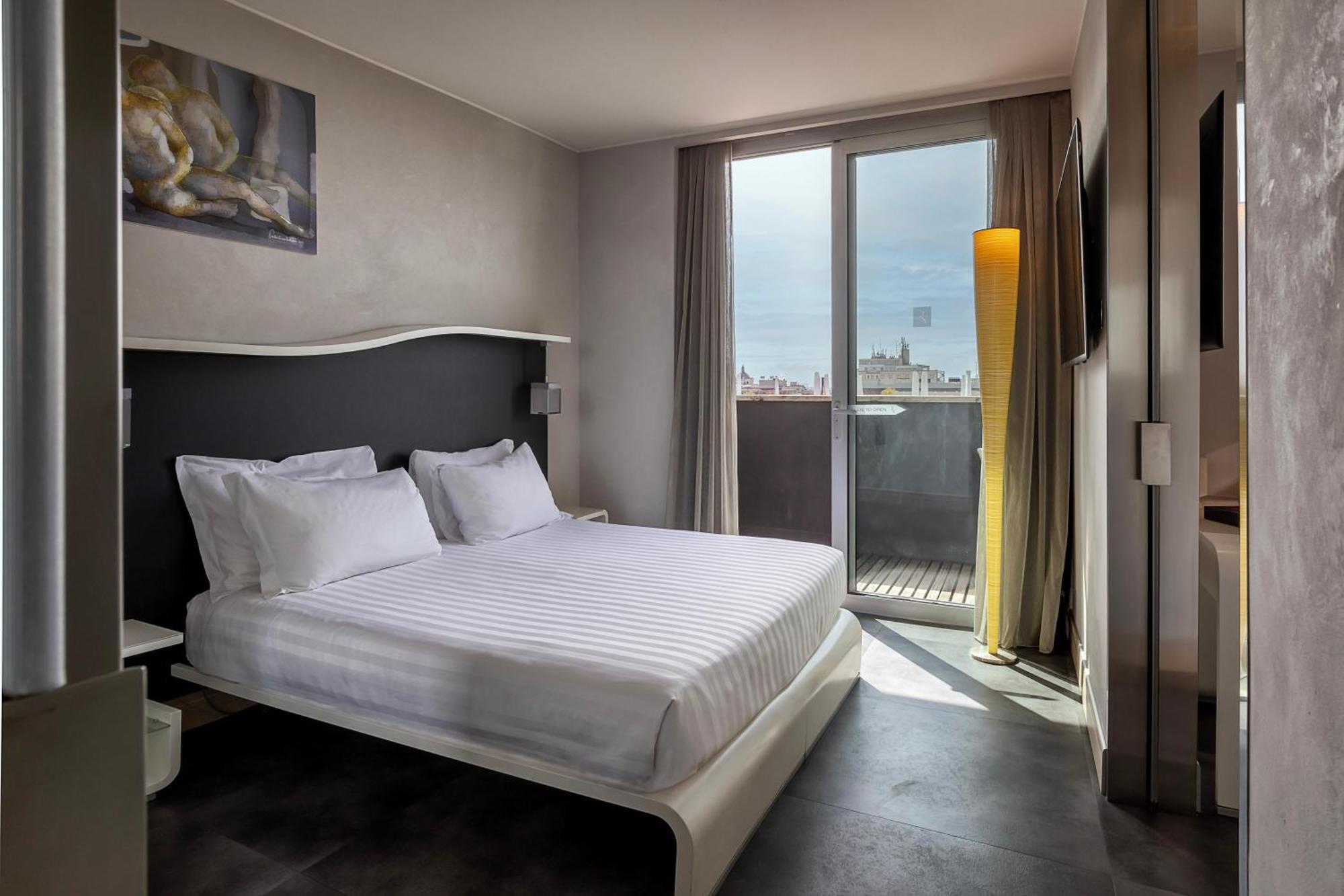Junior King Suite Terrace City View,1622866649:JPEG
