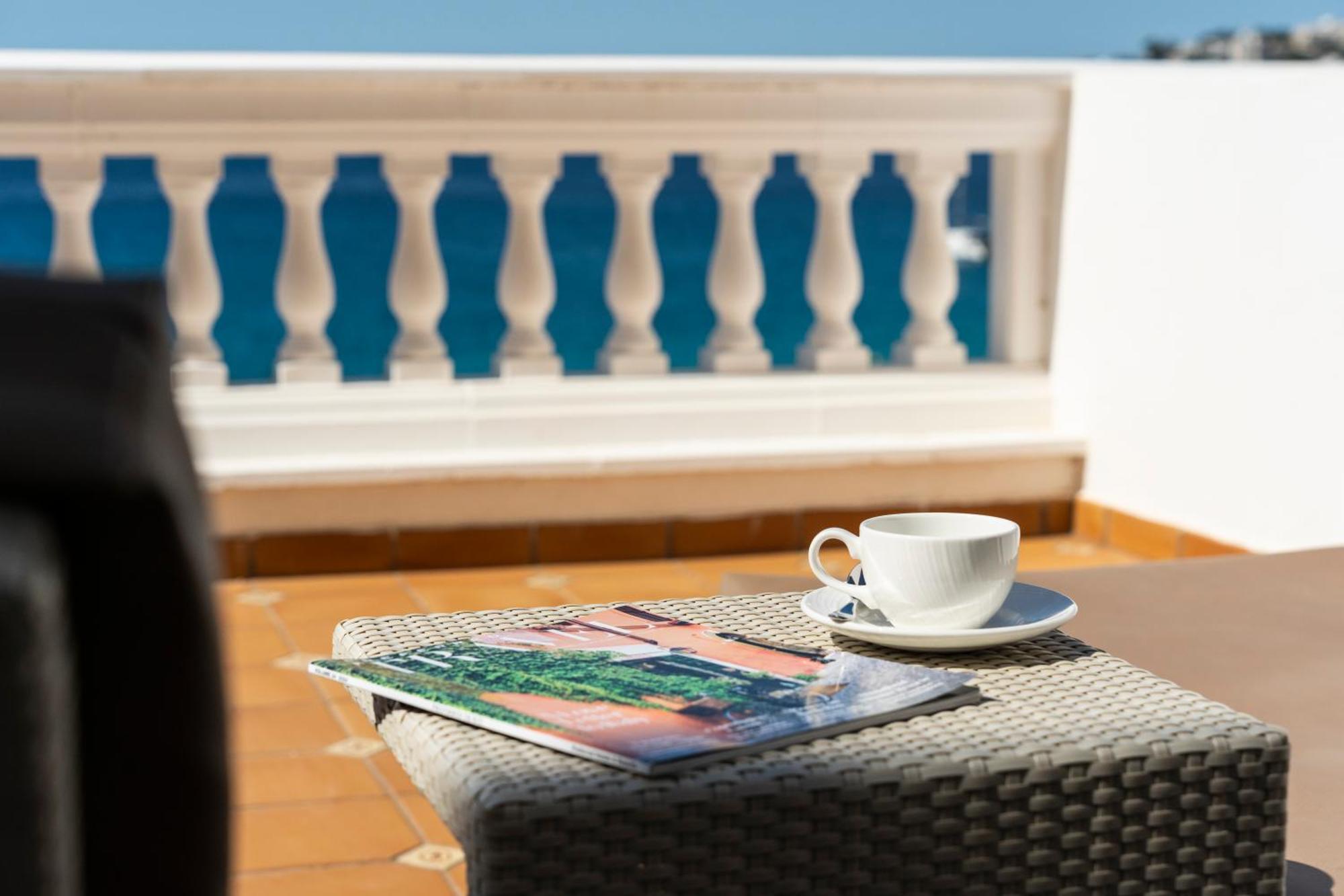 Superior Triple Room Sea View