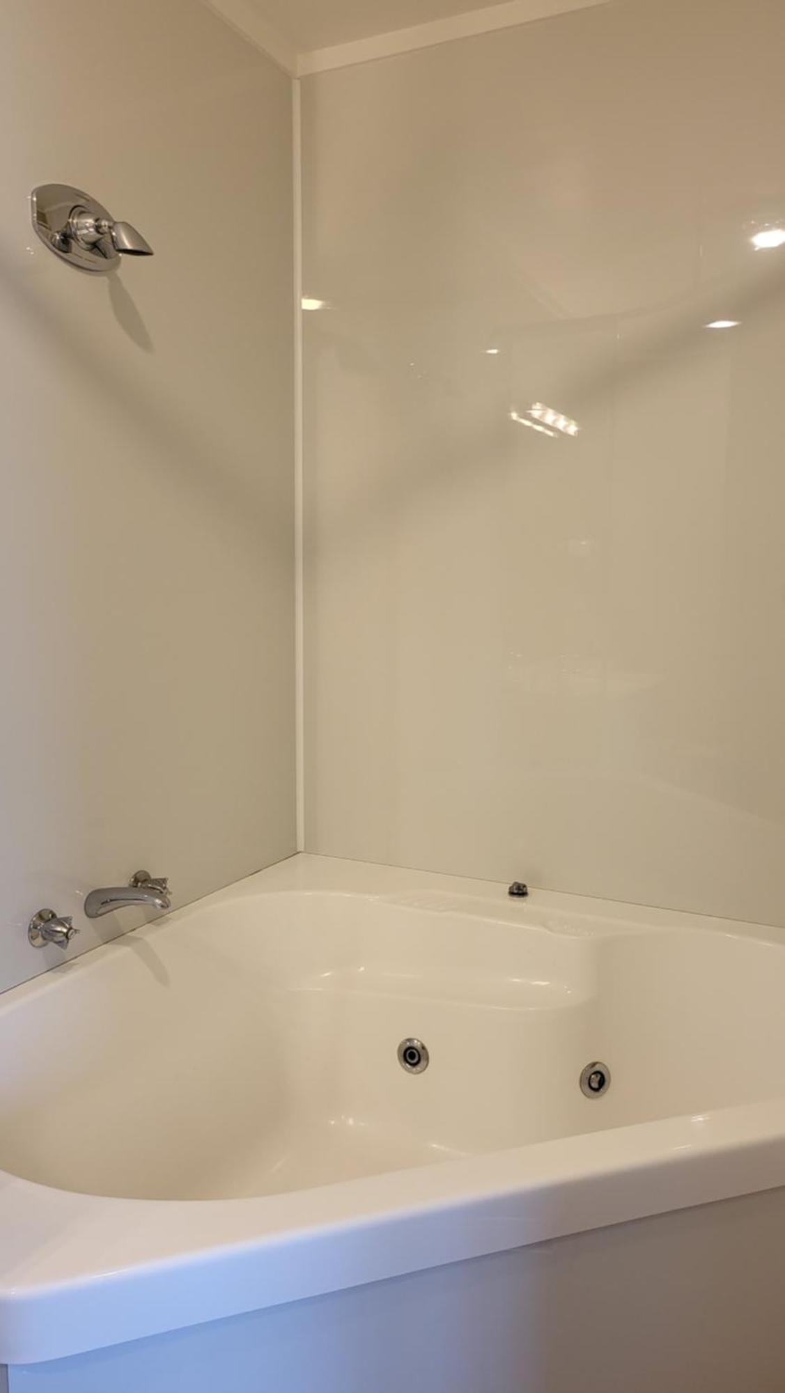 One-Bedroom Apartment with Spa Bath