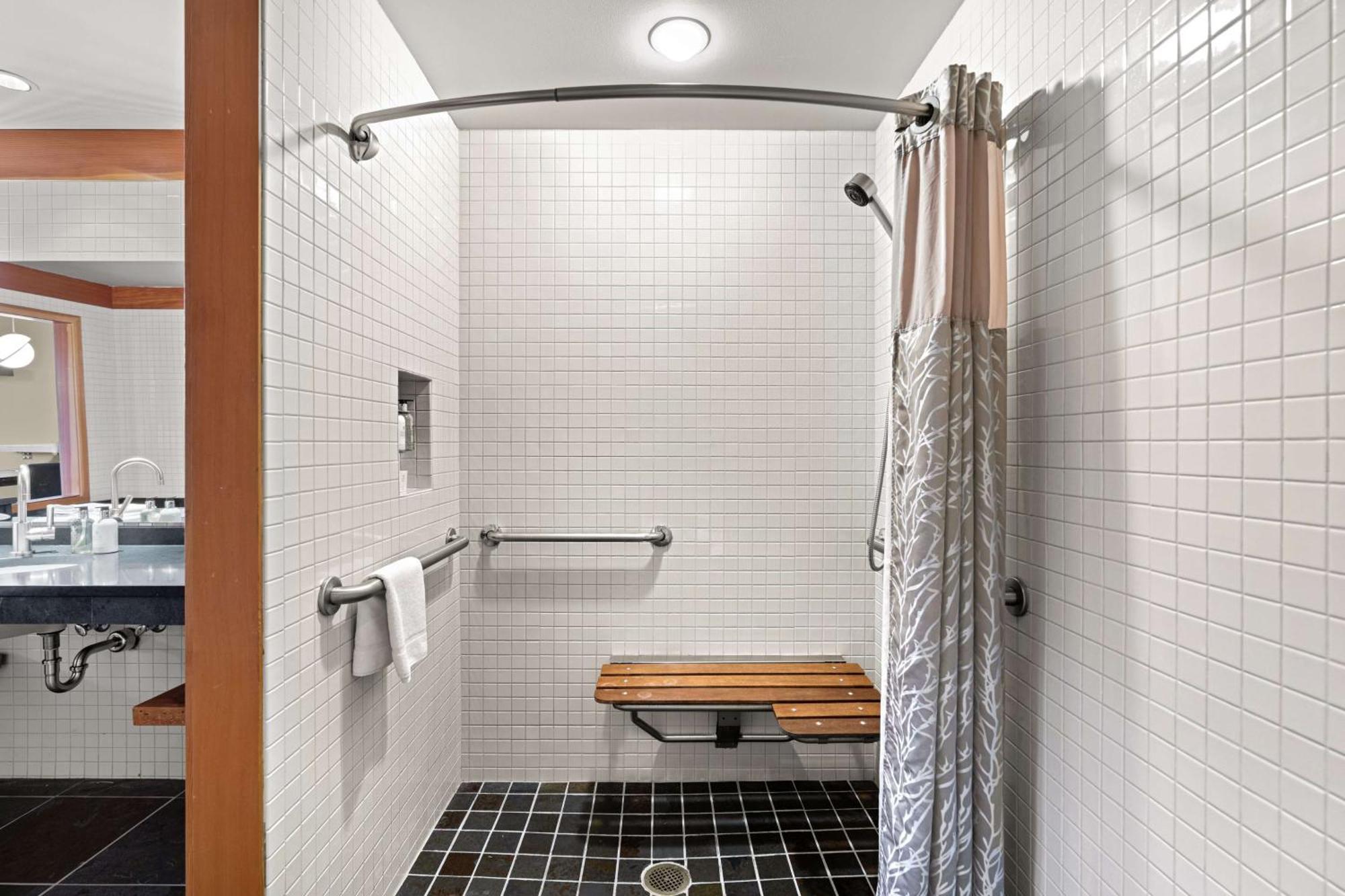 King Room - Disability Access