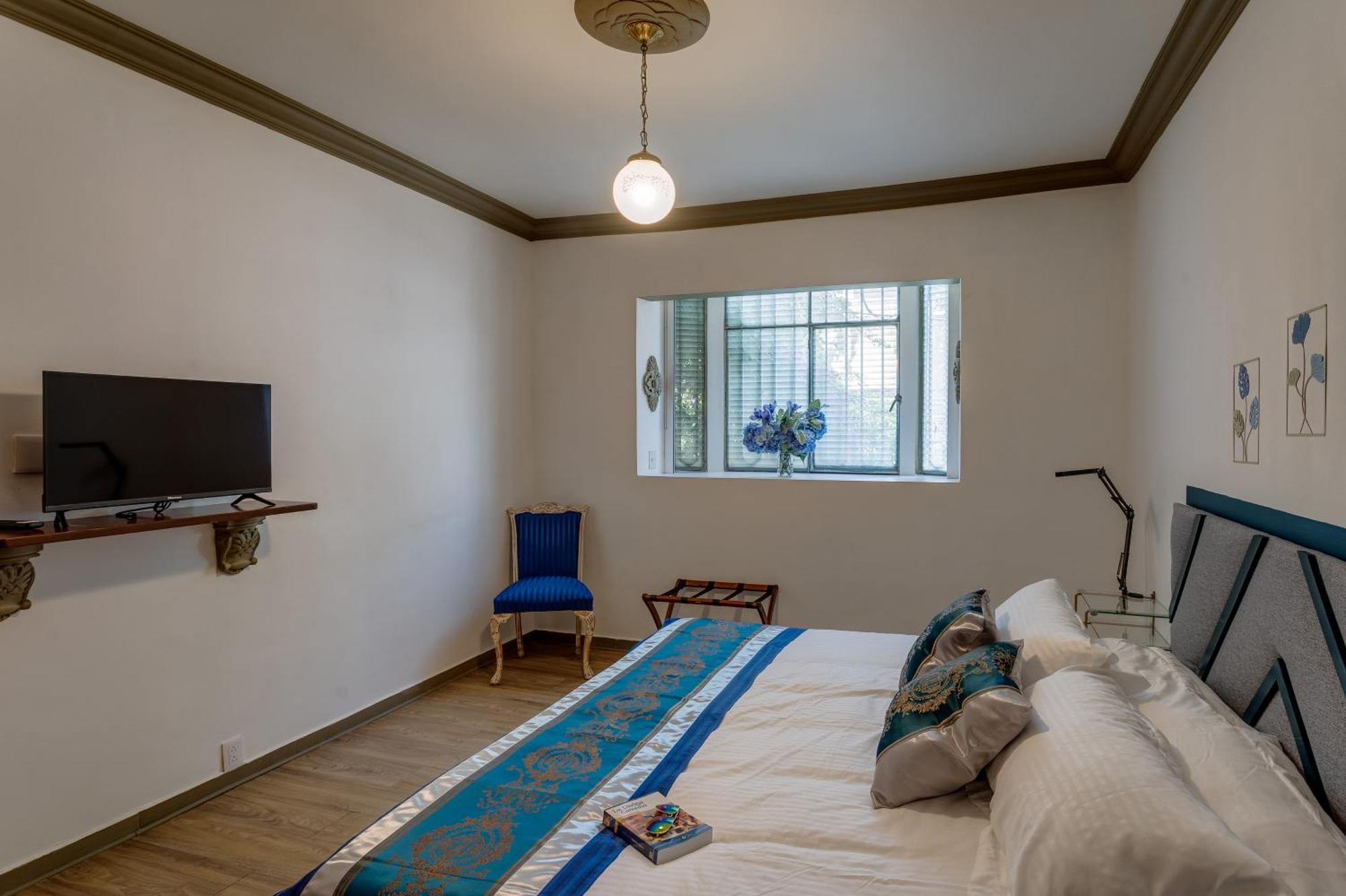 Deluxe Double Room with Bath