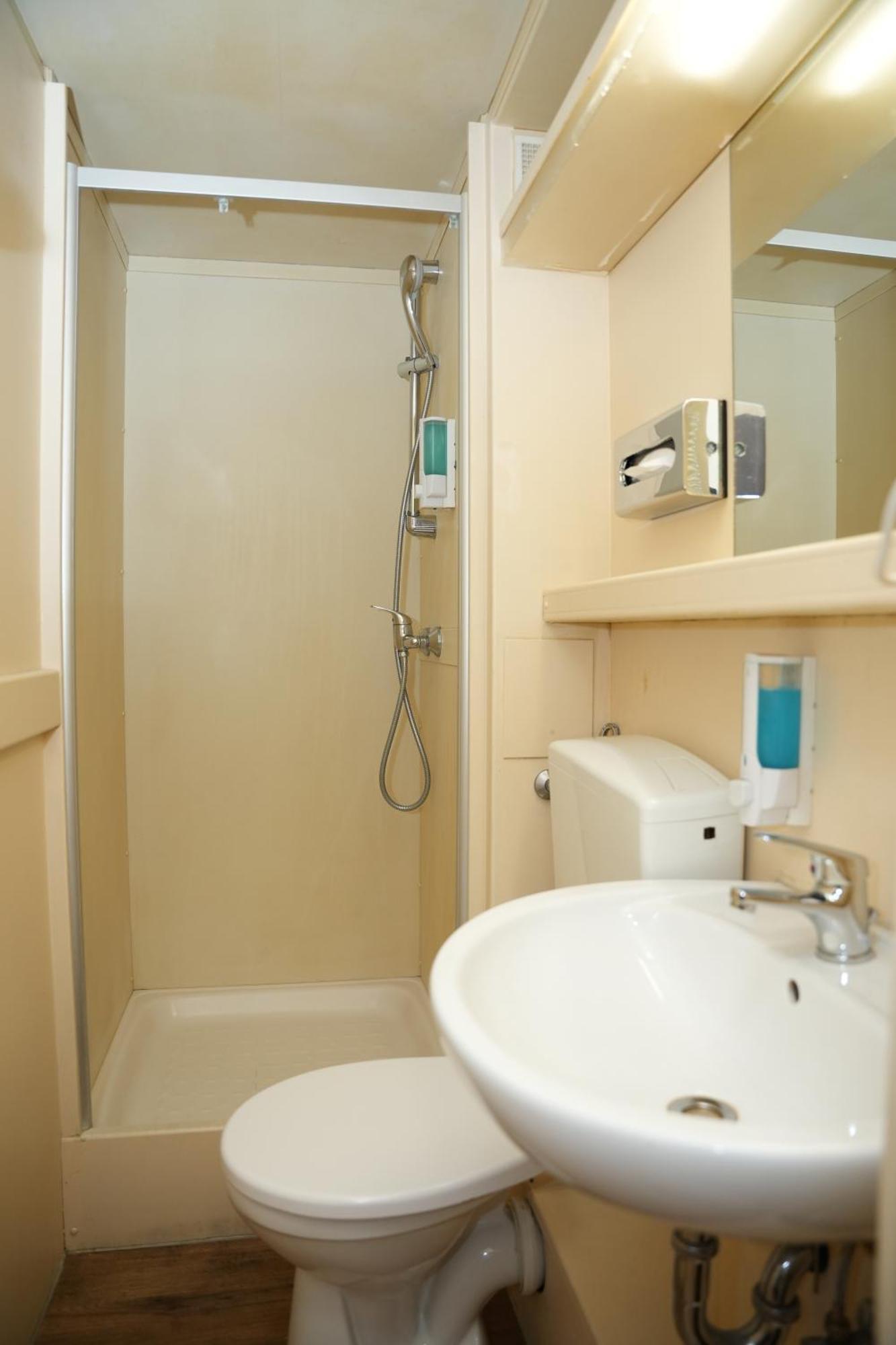Double Room,1597543413:JPEG