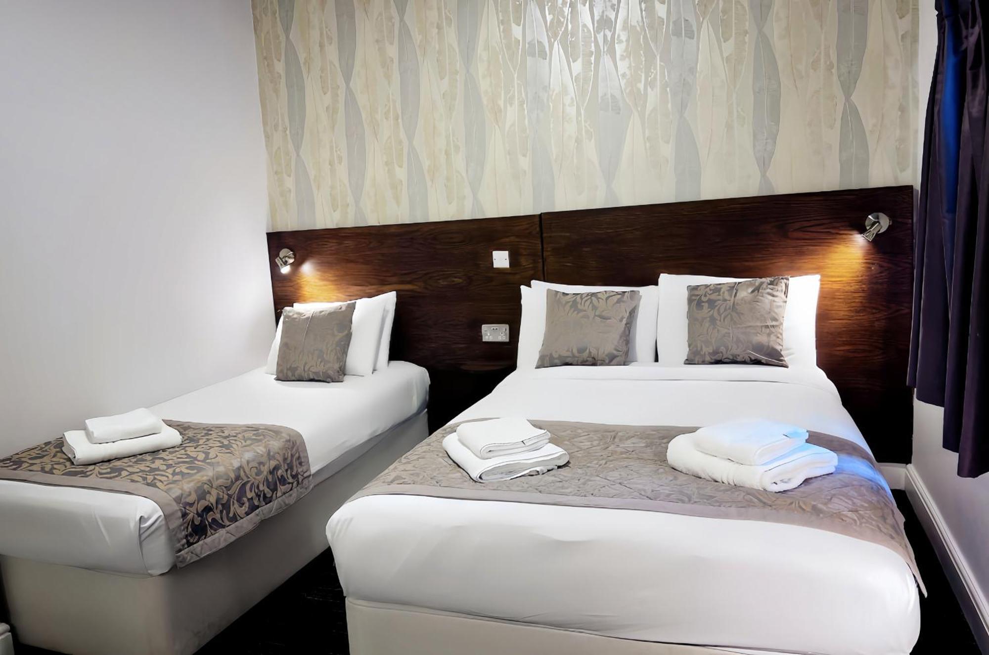 Triple Room,1597544166:JPEG