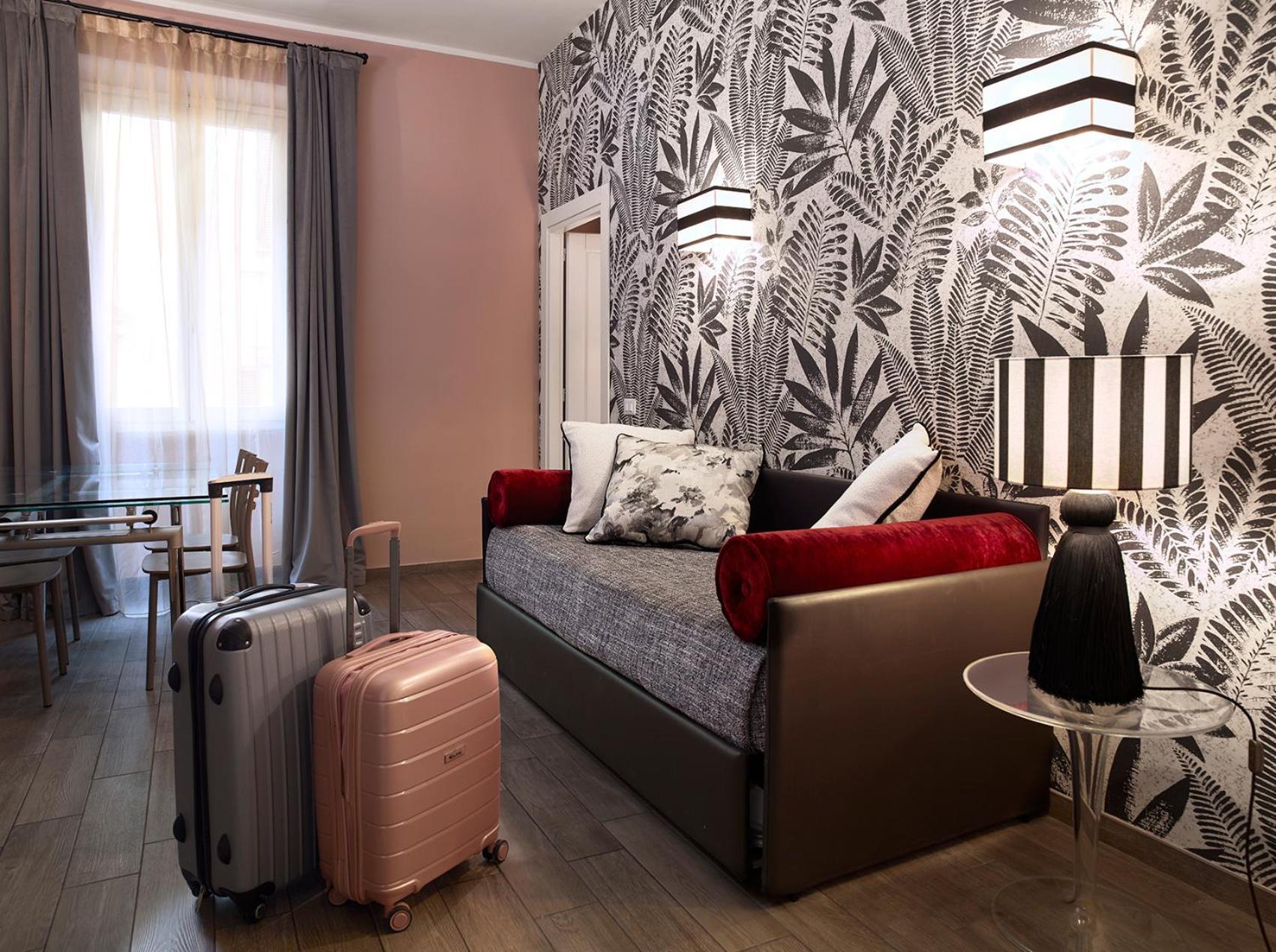 One-Bedroom Apartment,1597545037:JPEG