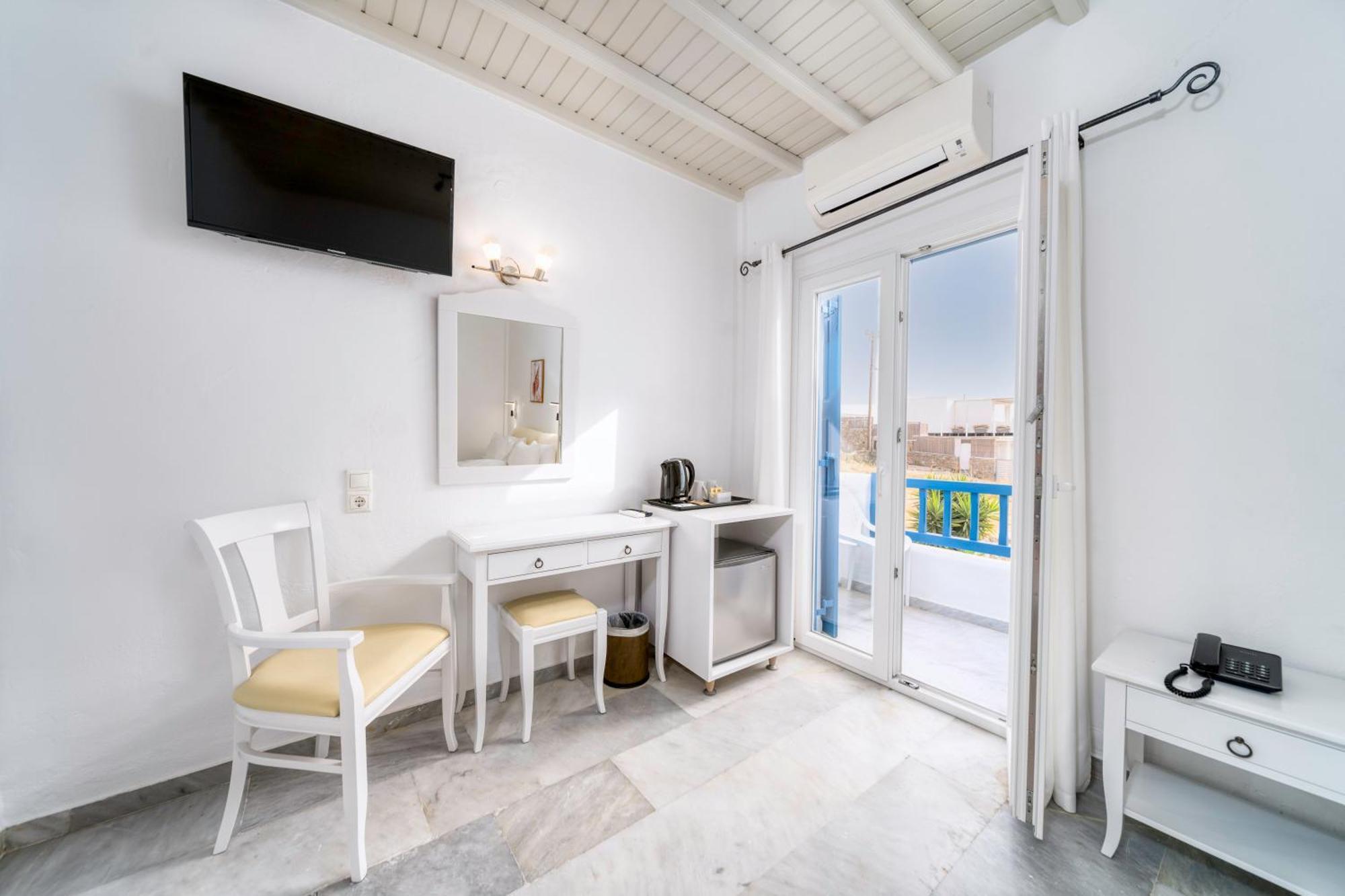Double or Twin Room with Garden View