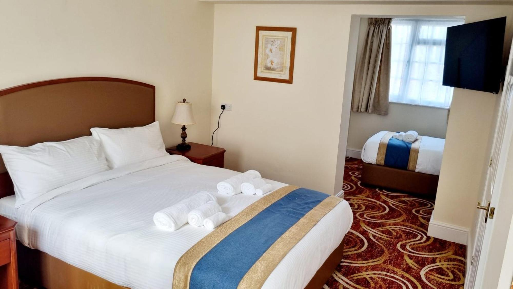 Executive Triple Room