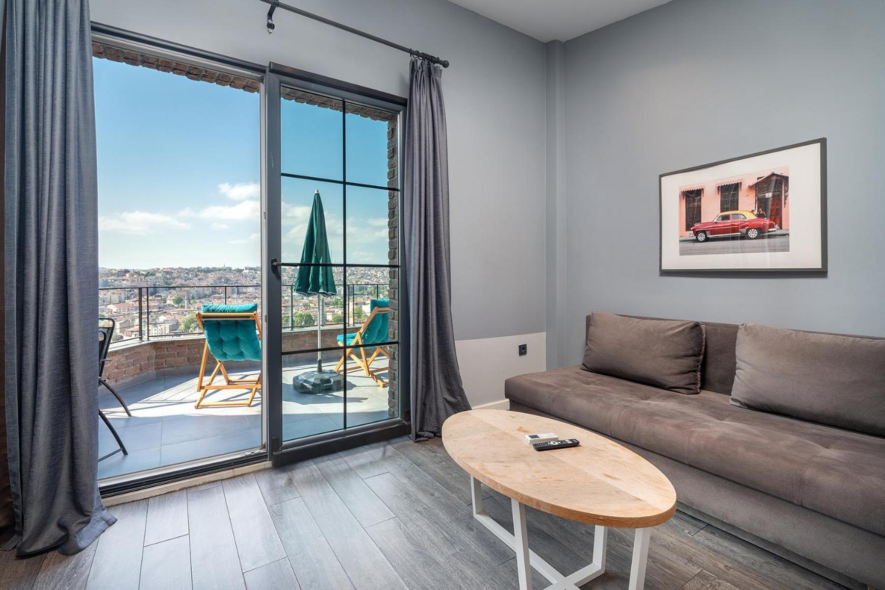 Apartment with Terrace