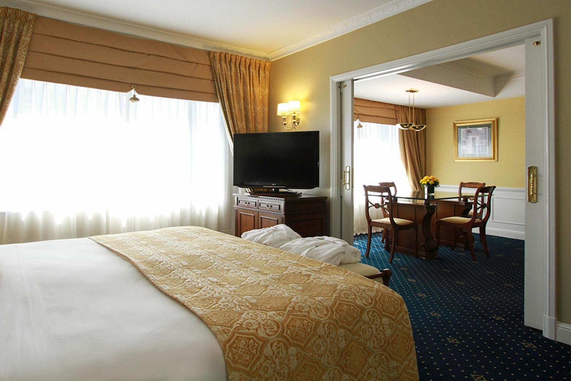 Junior Suite