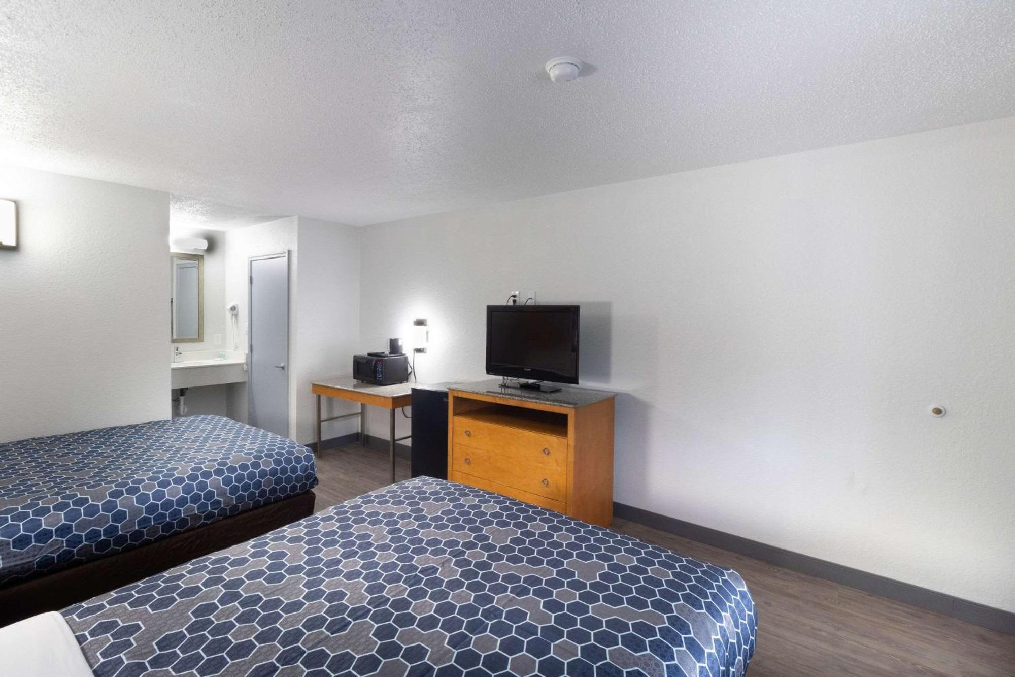 Double Room with Two Double Beds