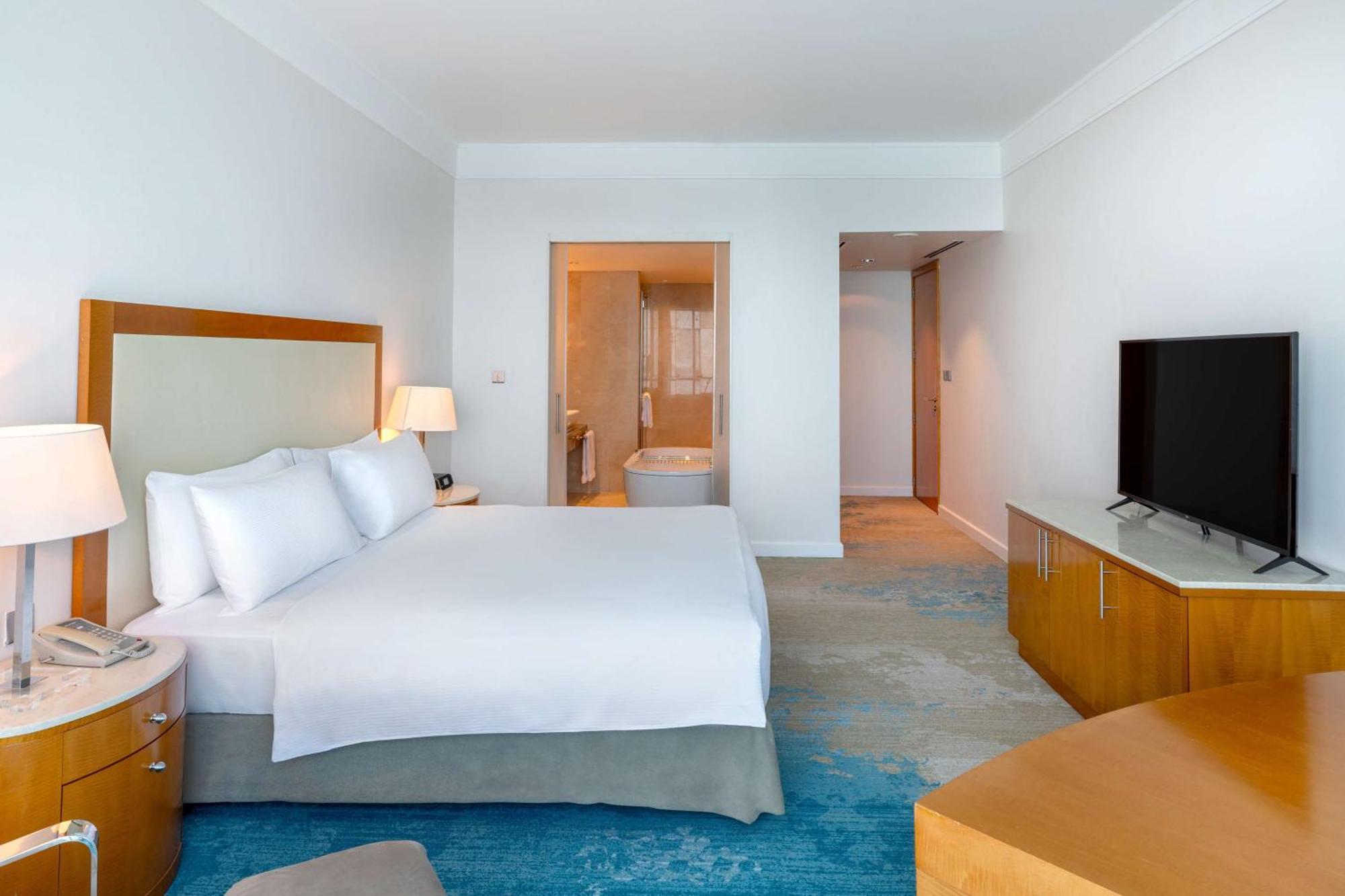 Two Bedrooms Sea View Suite