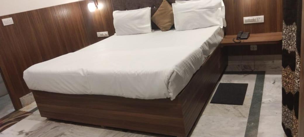 Superior King Suite