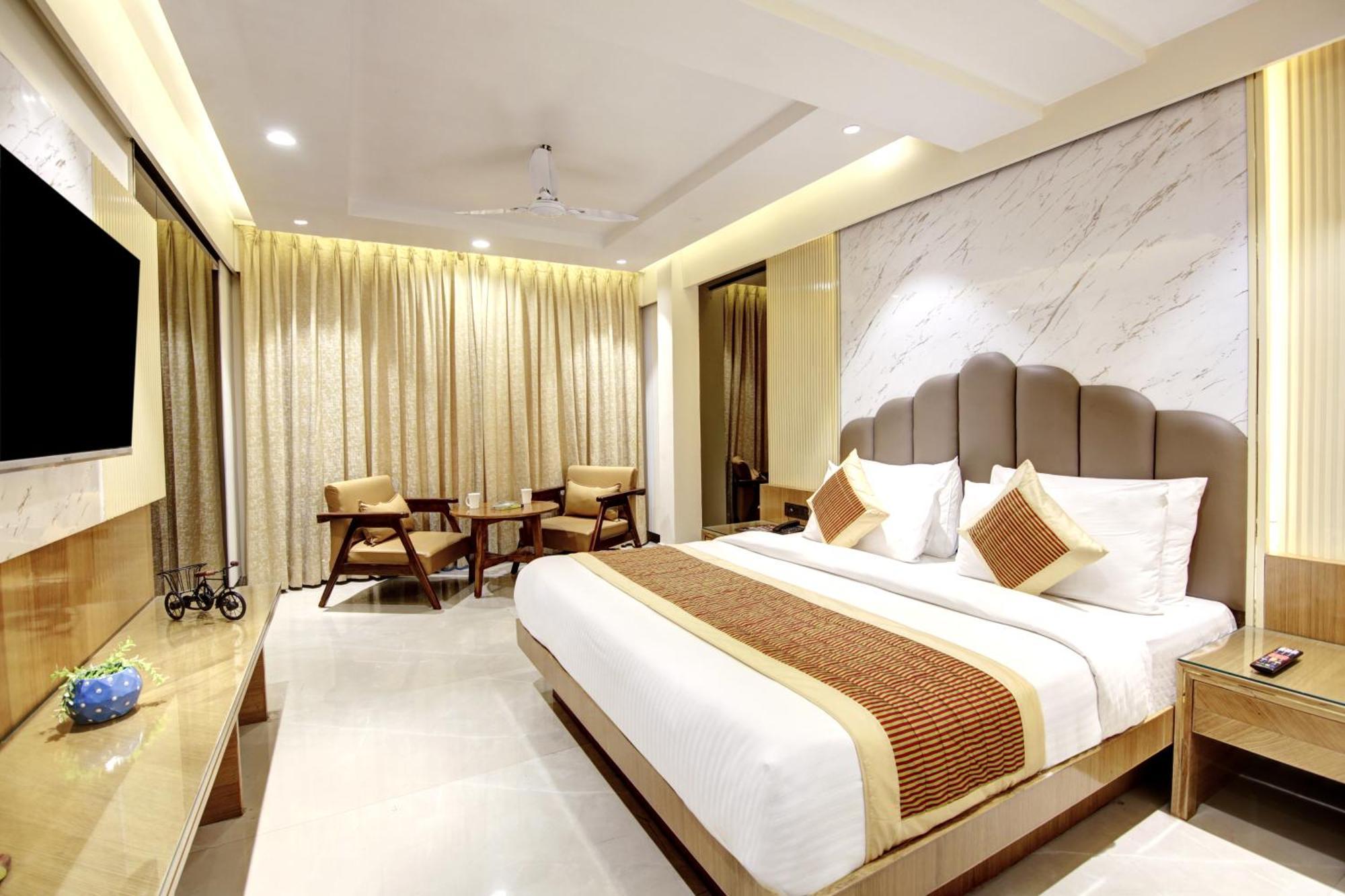Executive Triple Room