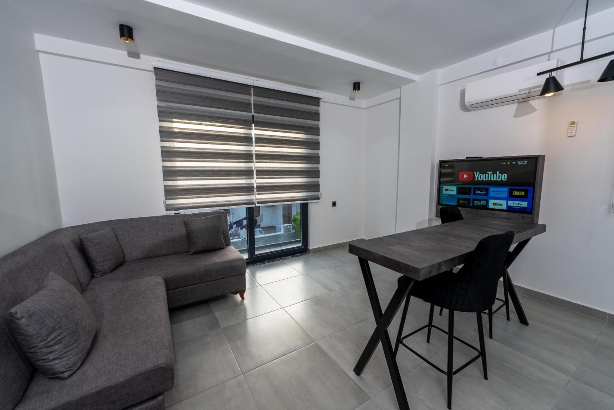 Deluxe Double or Twin Room Balcony,1598499398:JPEG