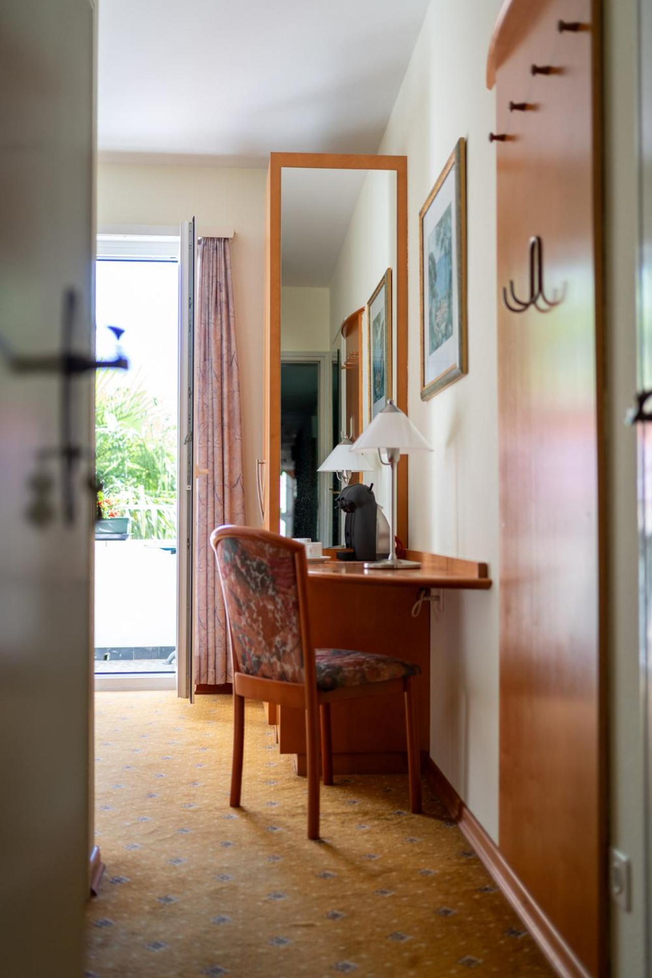 Single Room Balcony