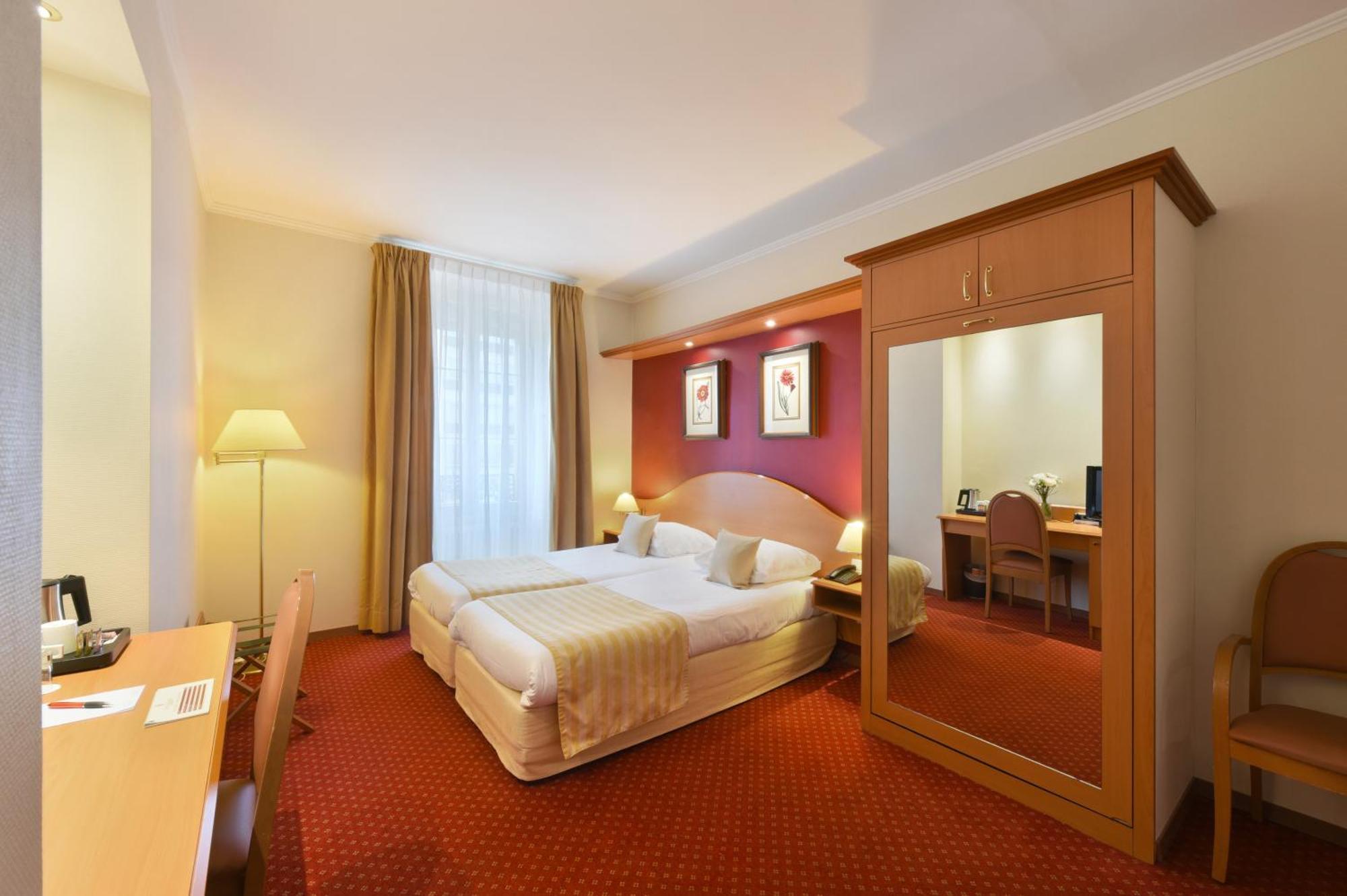 Triple Room,1618269523:JPEG