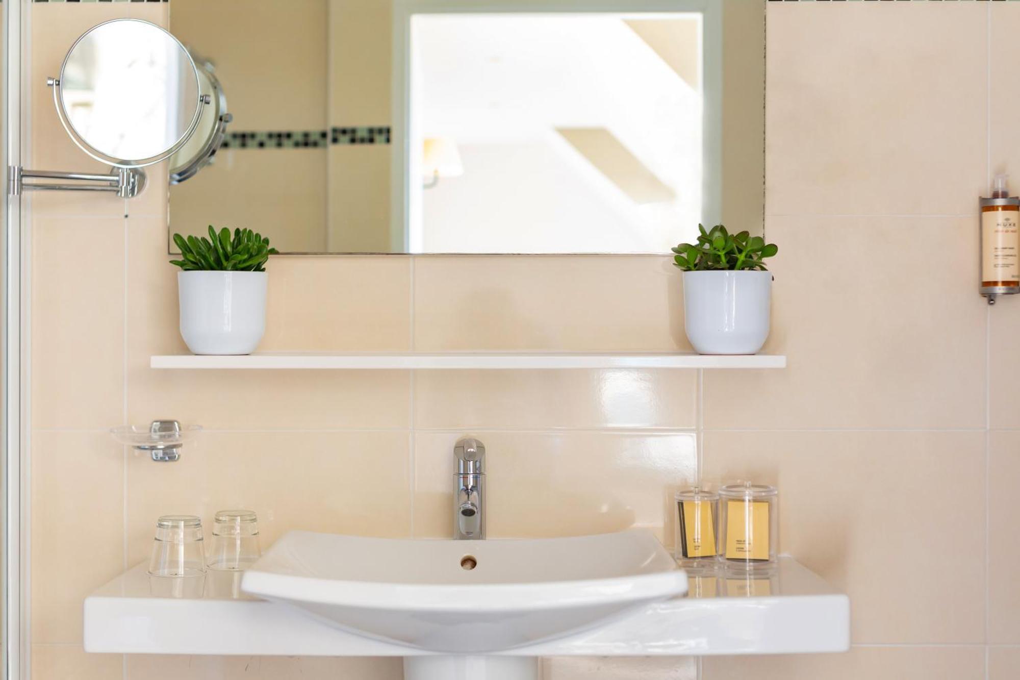 Chambre Double Supérieure - Vue sur Jardin