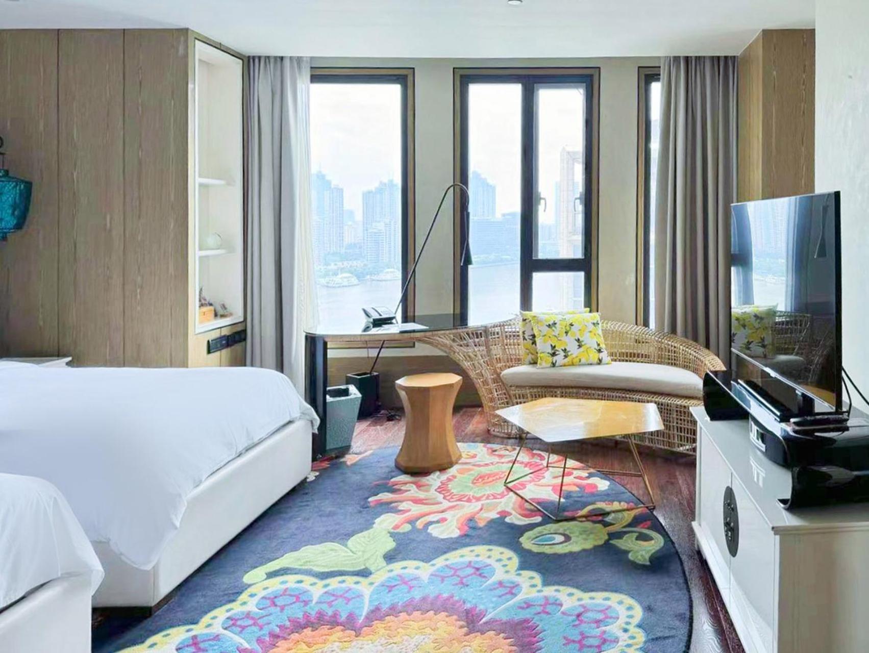 Standard Twin Room River View