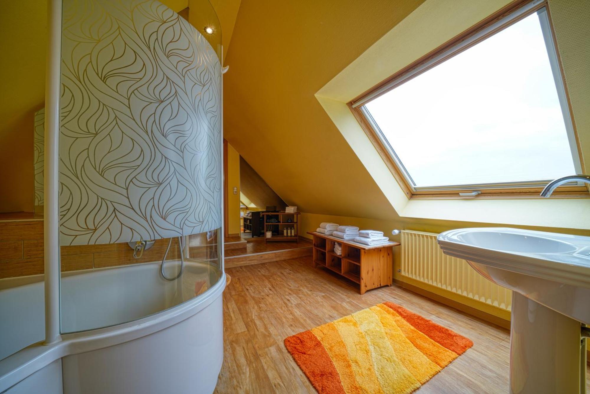 Maisonette Studio