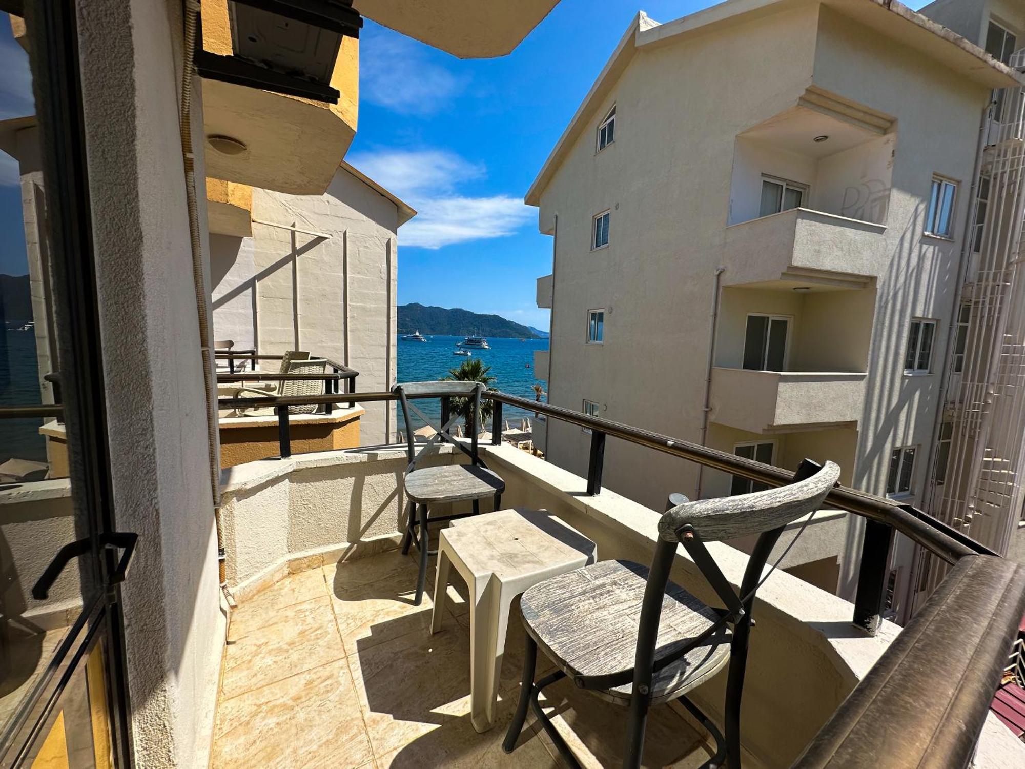 Deluxe Double Room with Side Sea View,1598916380:JPEG