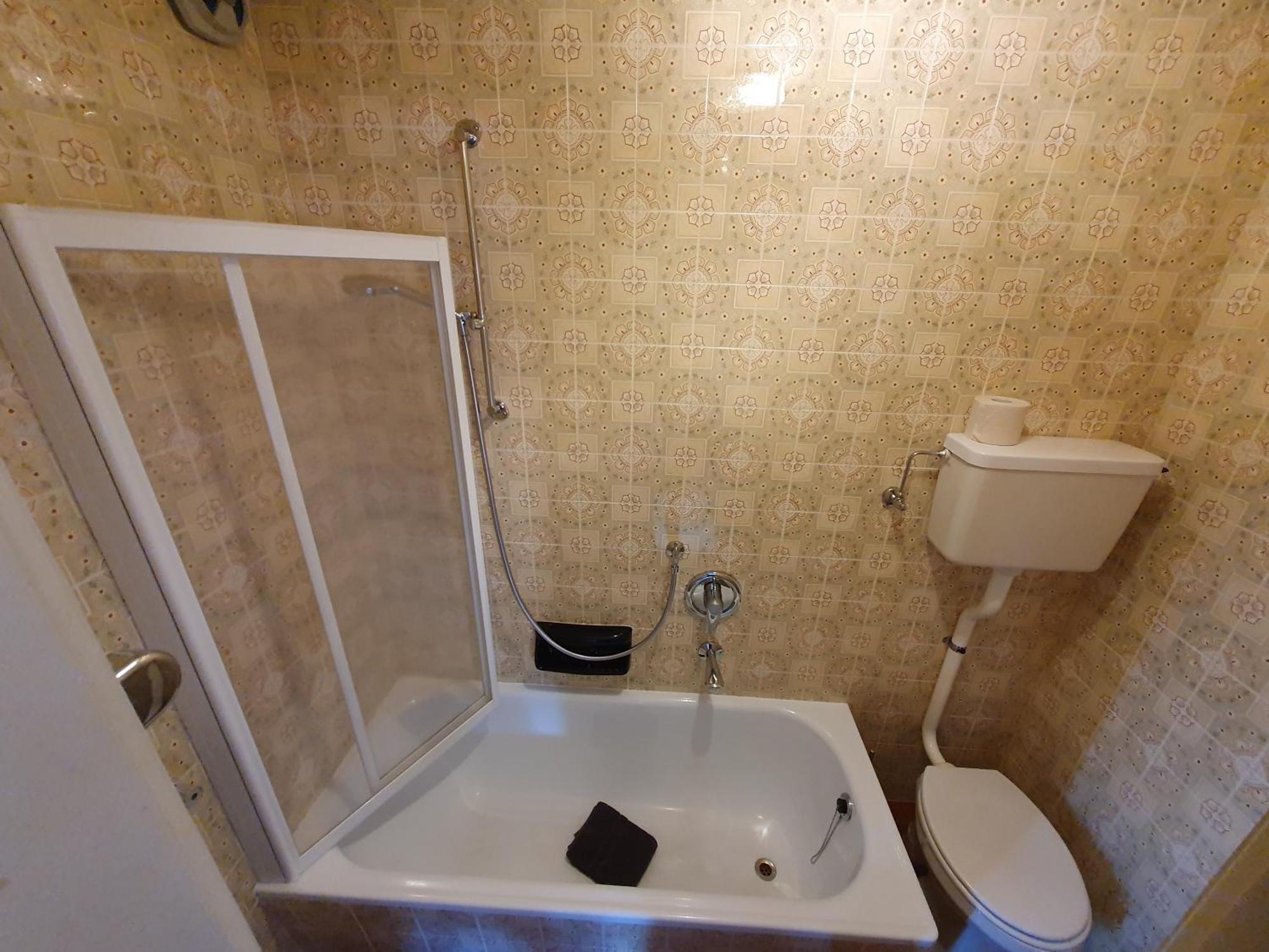 Doppelzimmer (1 Erwachsener + 1 Kind)