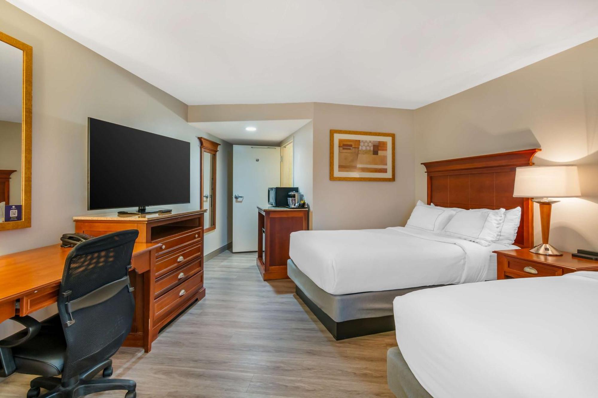 Non-Smoking Double Deluxe Room