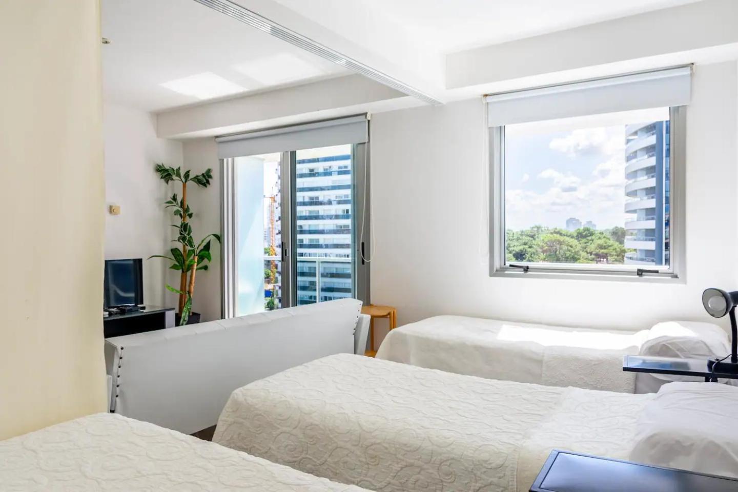 Apartamento de 1 dormitorio con vistas a la piscina