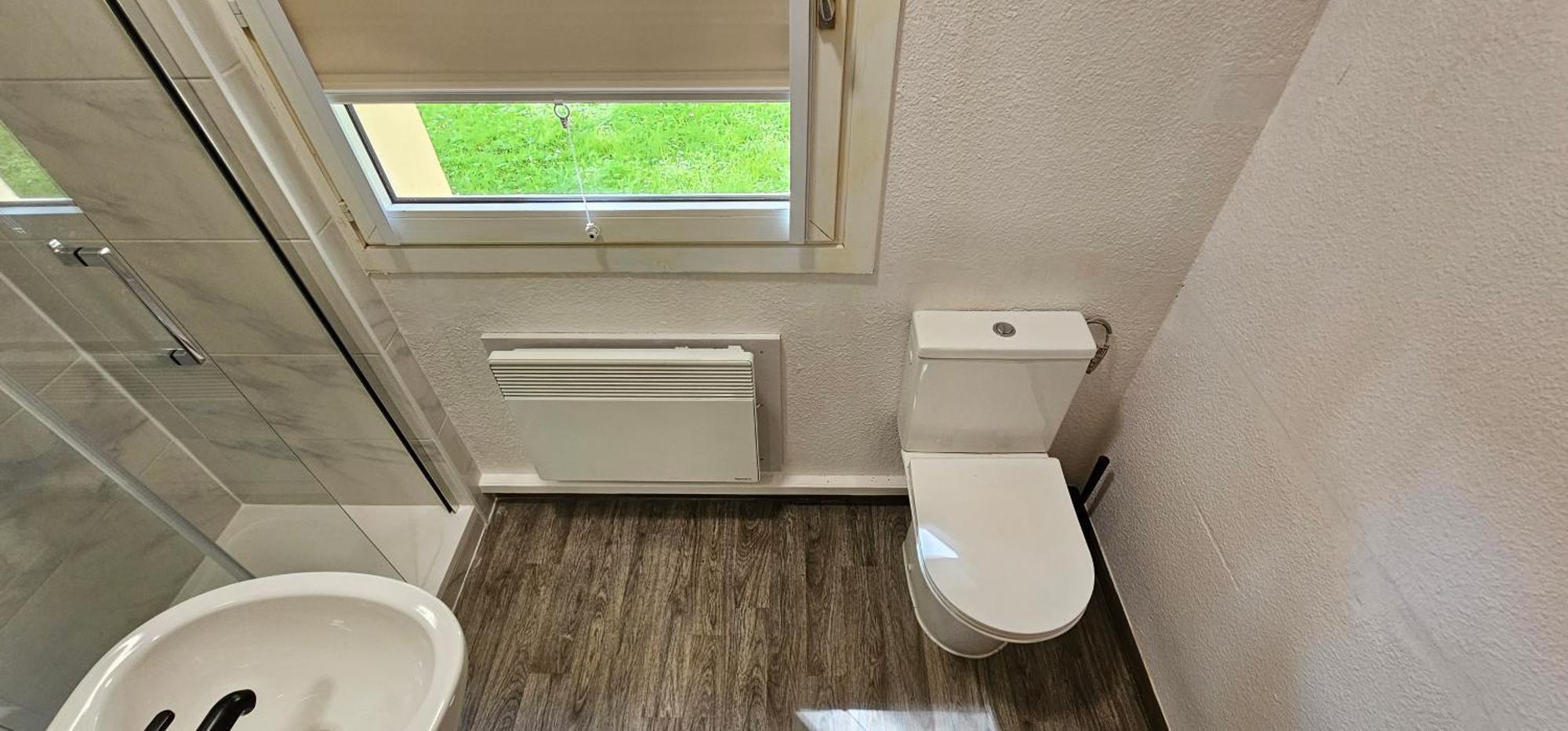 Double Room Private Bathroom
