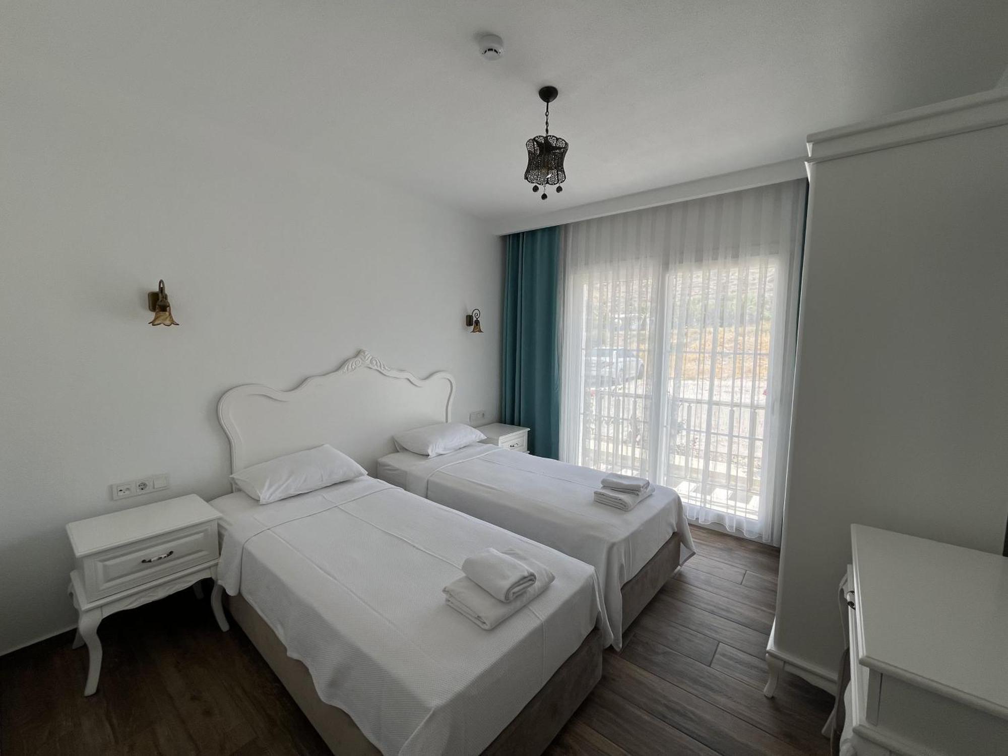 Standart İki Yataklı Oda